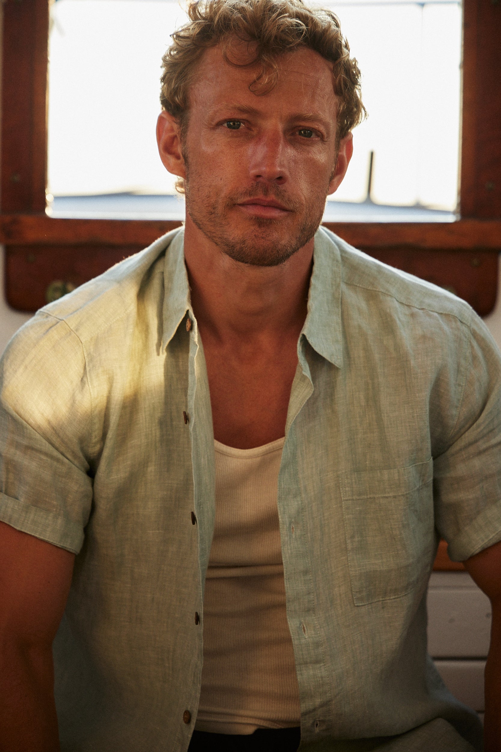 Bundle Short Sleeve Linen Shirt in Teal Mist + Chambray Stripe Drawstring Short in Black