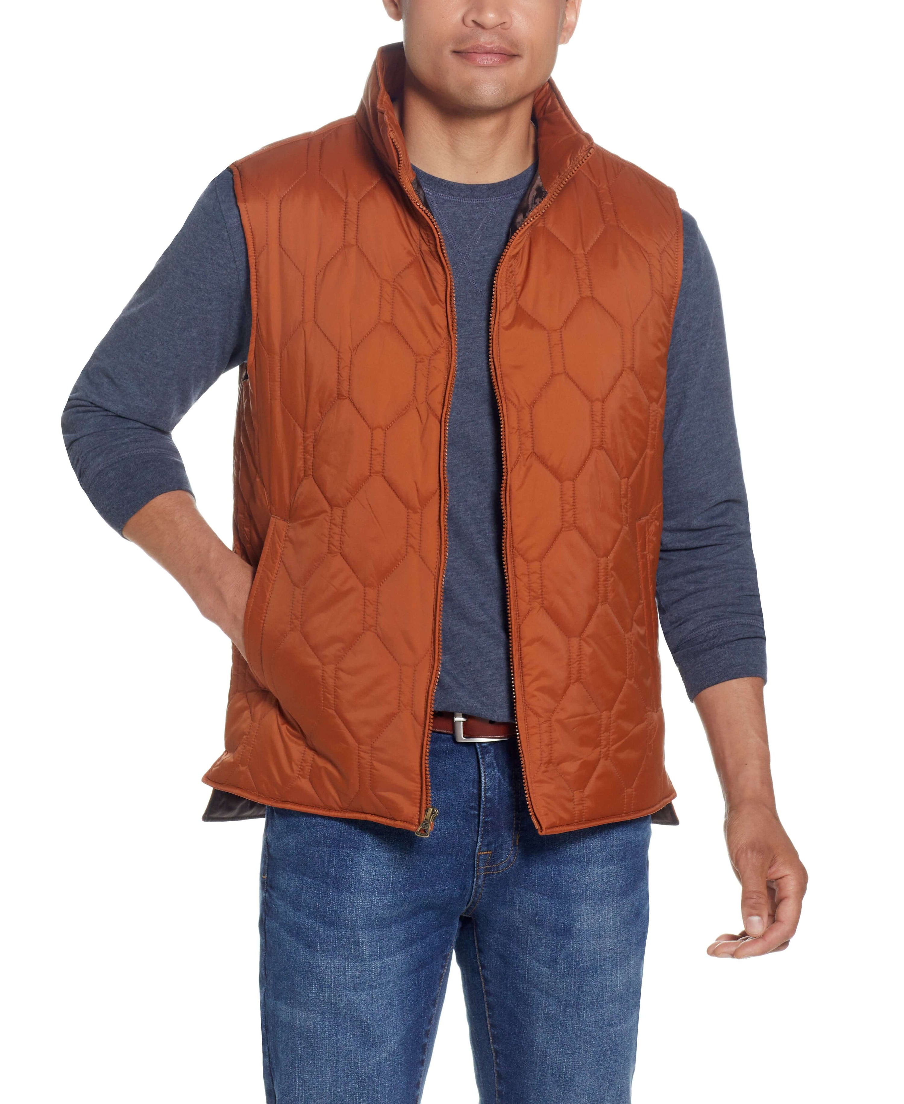 HEXAGON QUILTED LIGHTWEIGHT VEST in CARAMEL CAFE