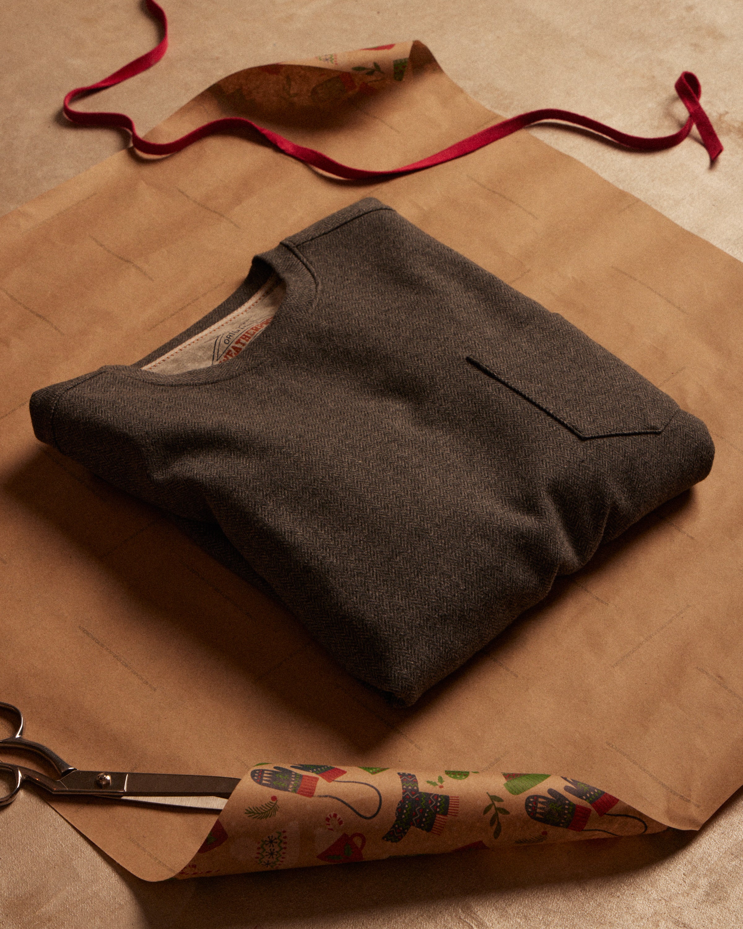 Long Sleeve Brushed Herringbone Crew in Charcoal