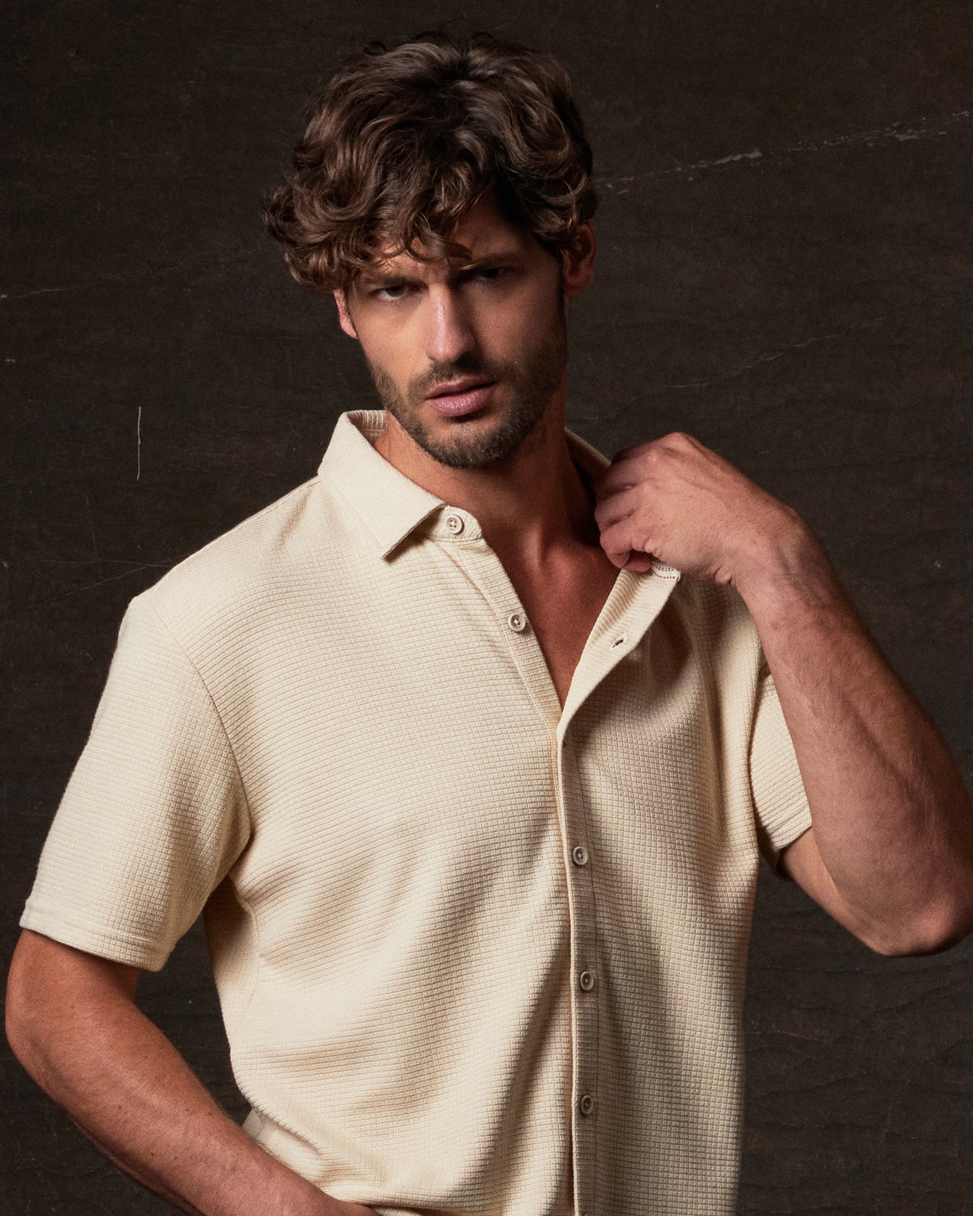 Short Sleeve Waffle Coat front Tee in Natural