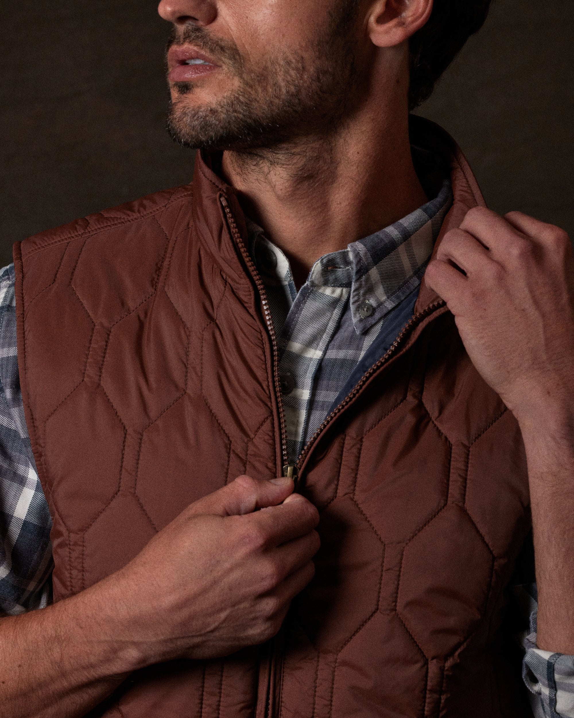 Hexagon Quilted Lightweight Vest in Cappuccino