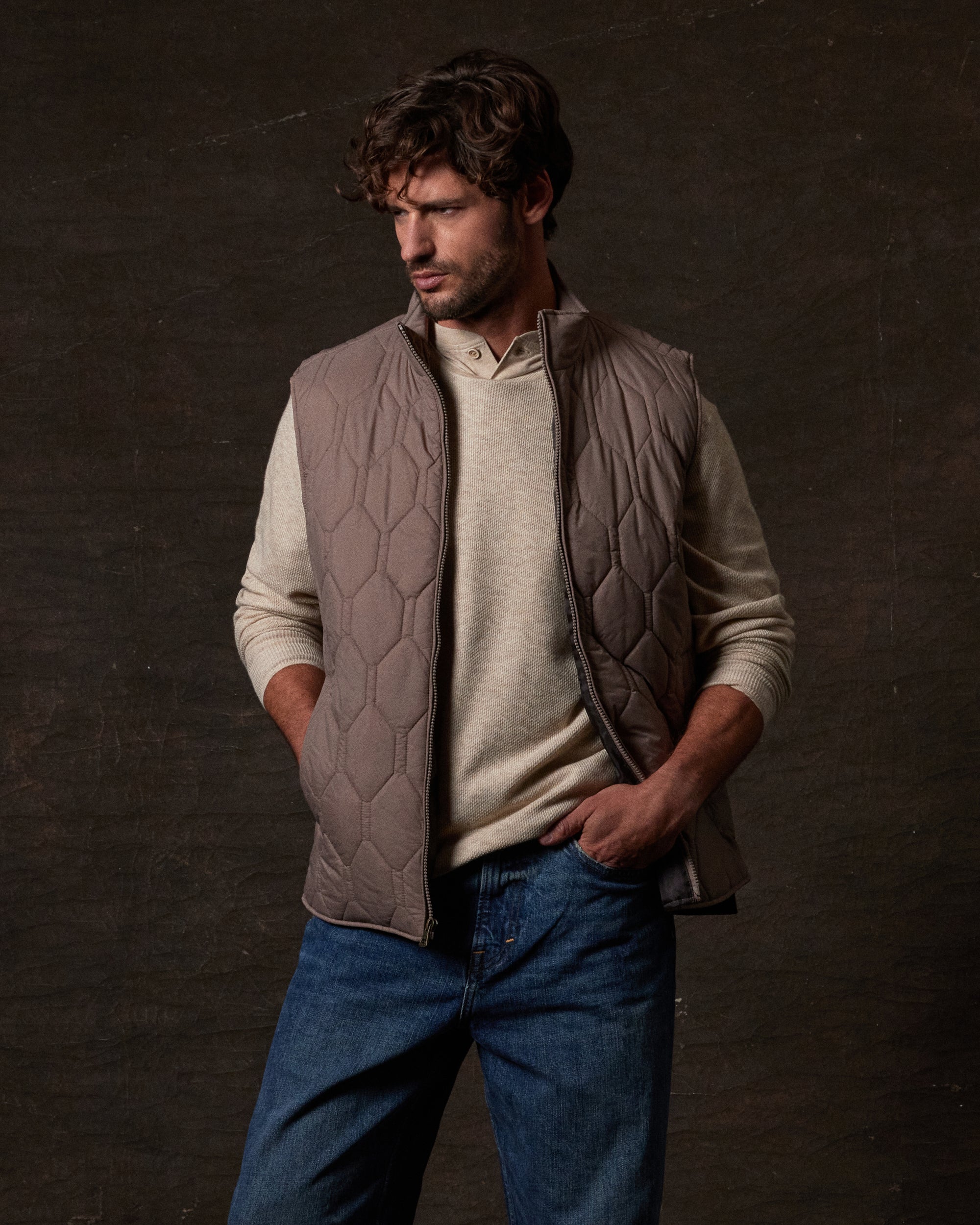 Hexagon Quilted Lightweight Vest in Mountain Trail