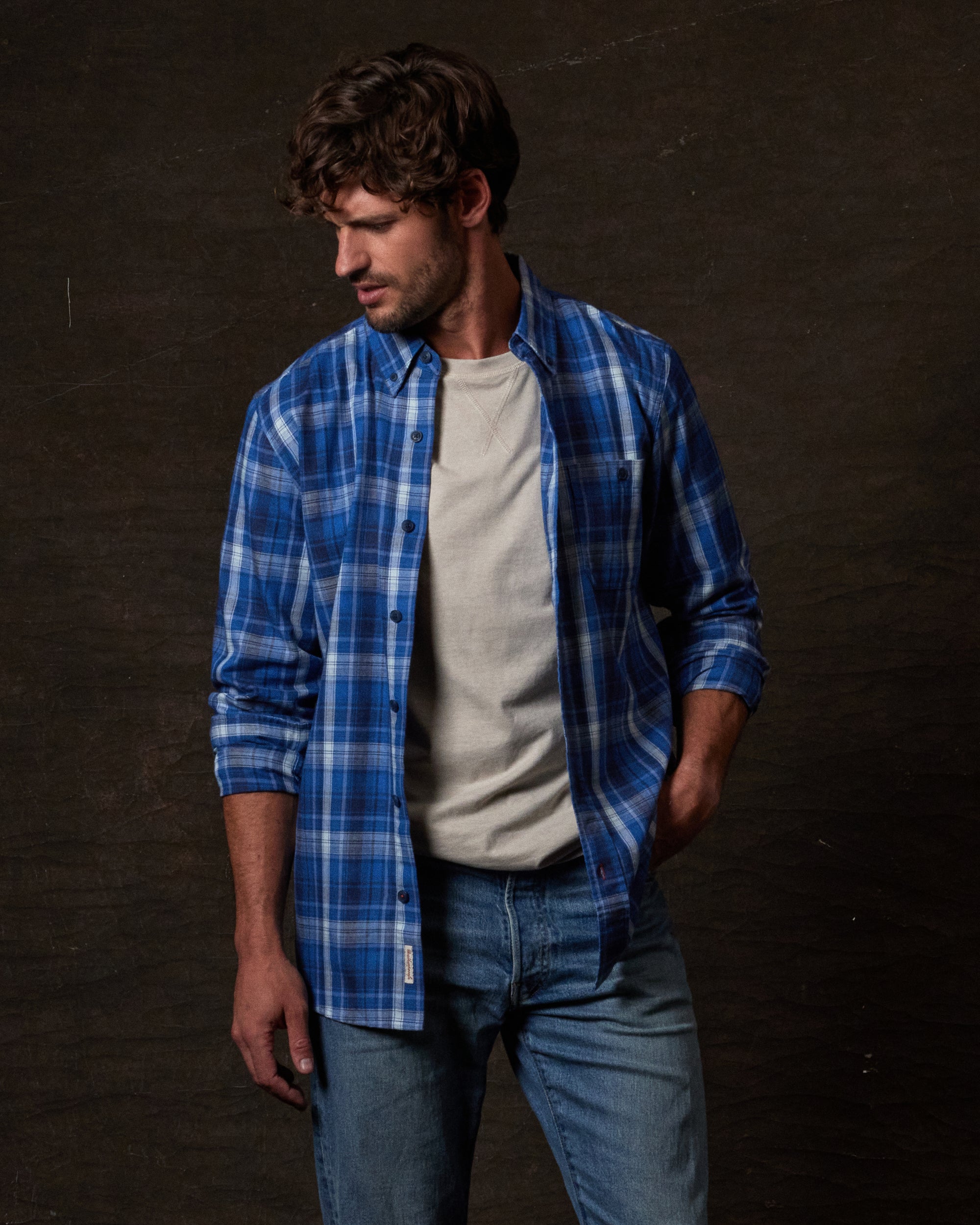 Long Sleeve Burnout Flannel in Strong Blue