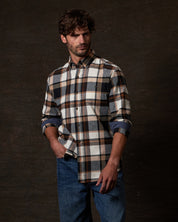 Long Sleeve Brushed Flannel in Caramel Cafe
