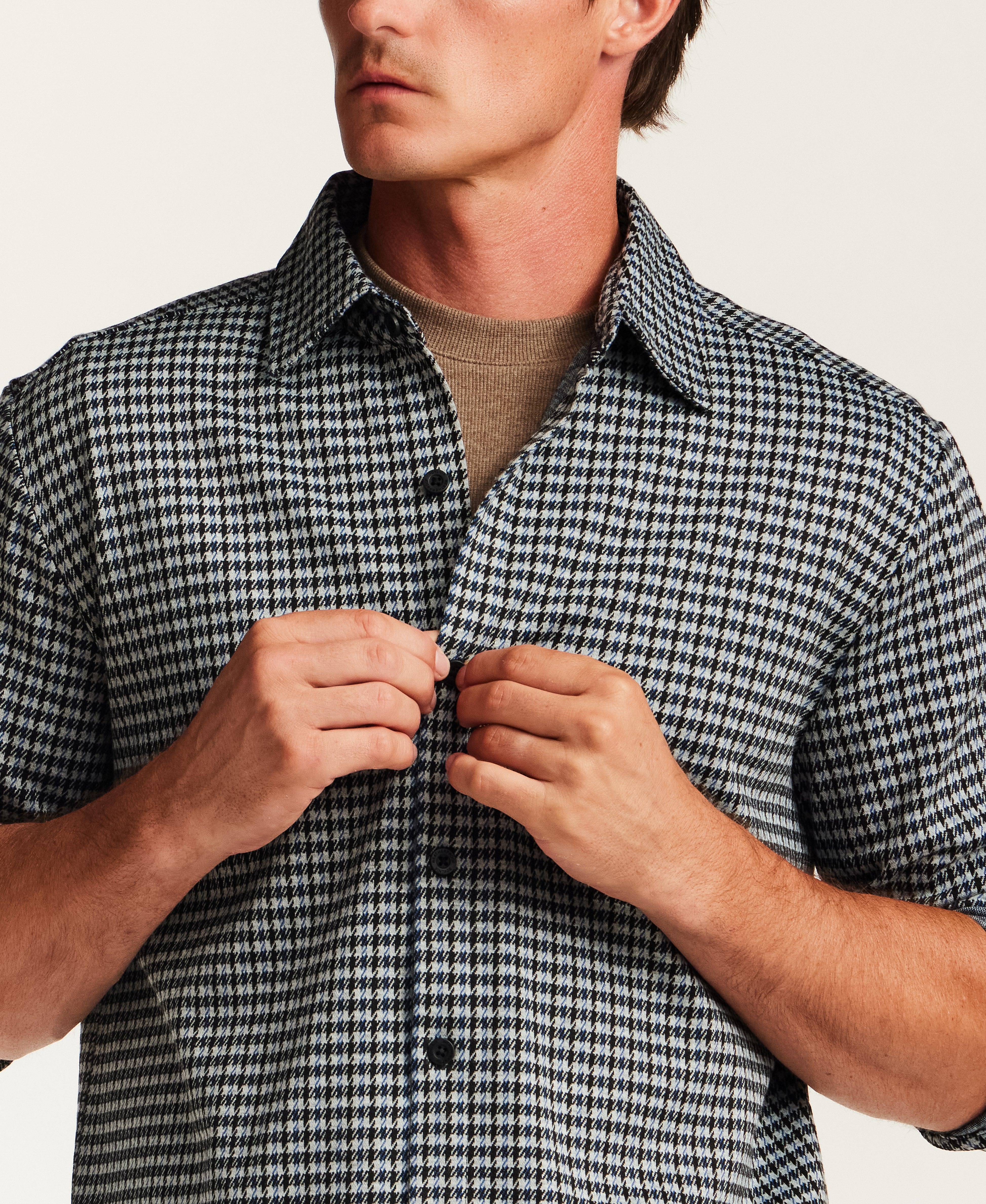 Knit Houndstooth Shirt in Navy