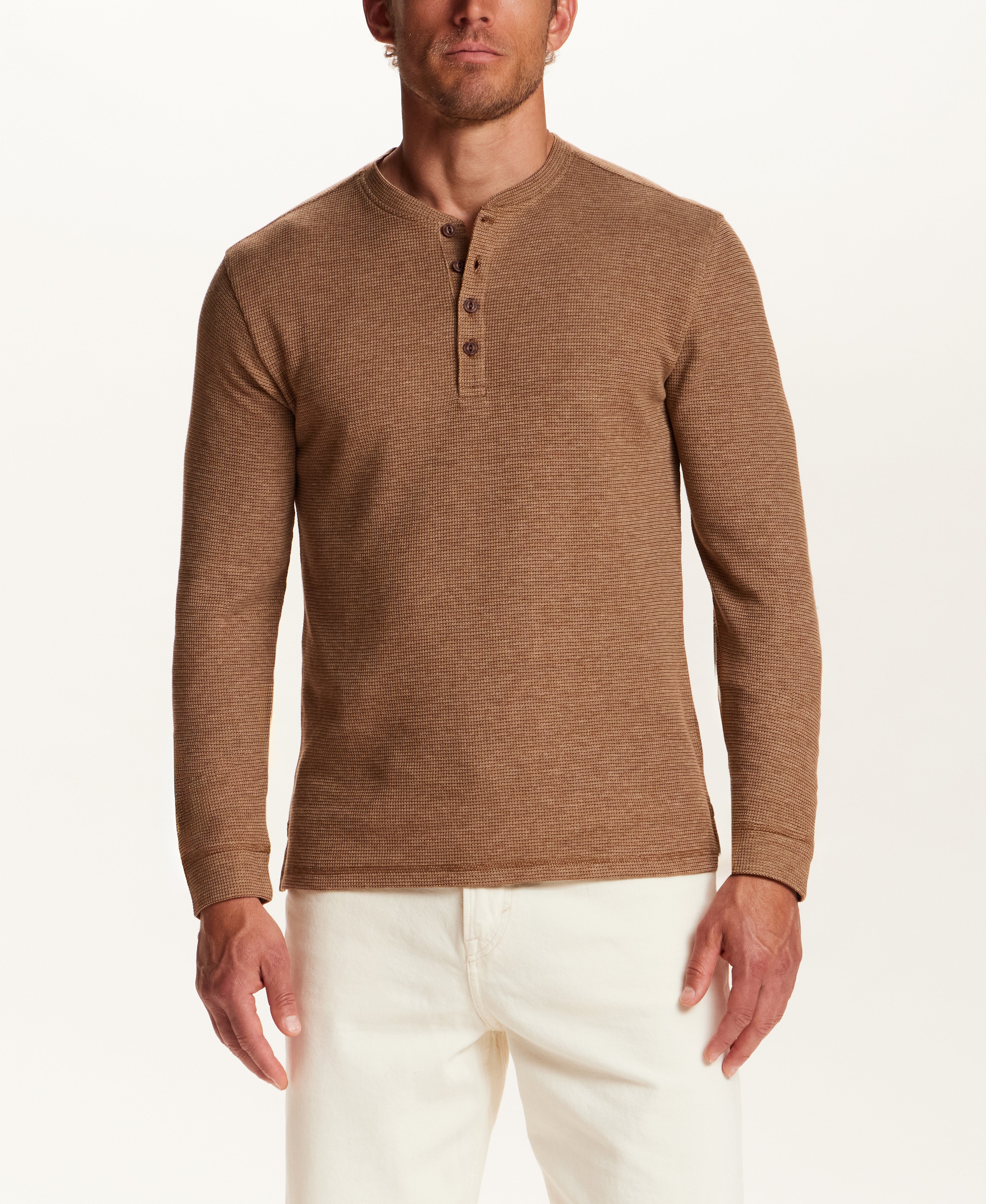 Microstripe Waffle Henley in Spanish Brown