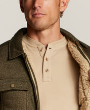 Sherpa-Lined Sweater Fleece Shirt Jacket in Forest Night