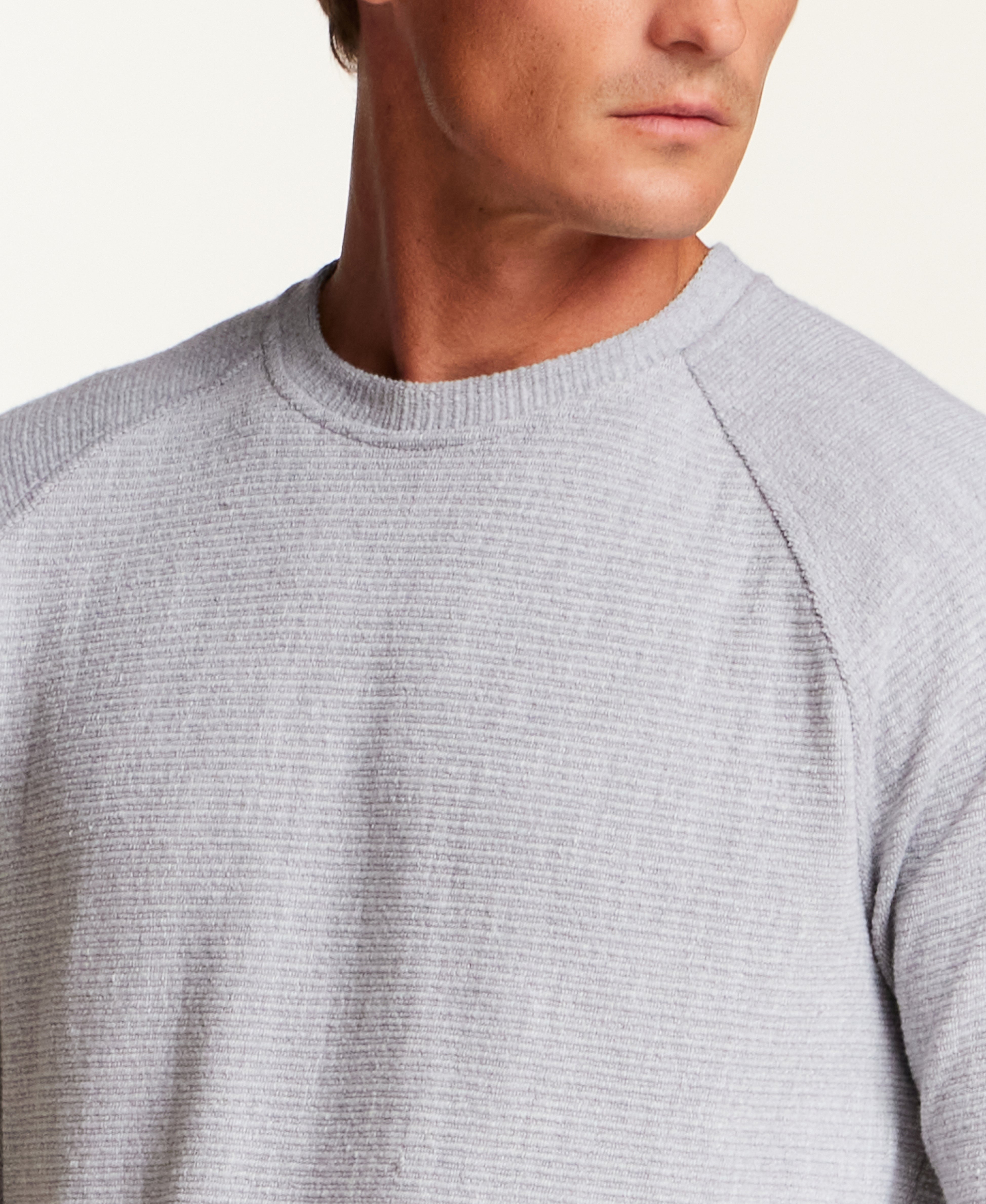 Textured Raglan Crewneck in Heather Grey
