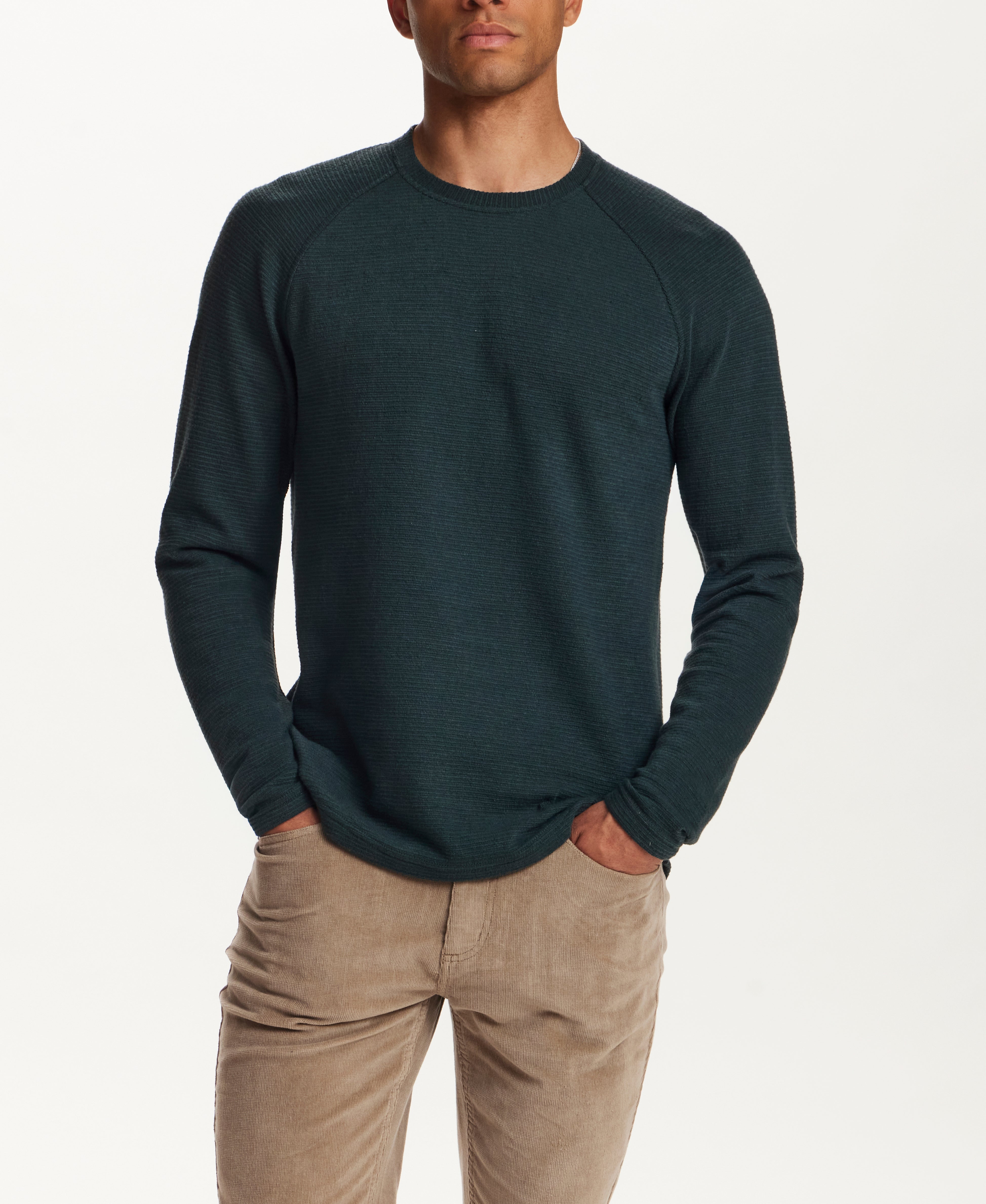 Textured Raglan Crewneck in Scarab