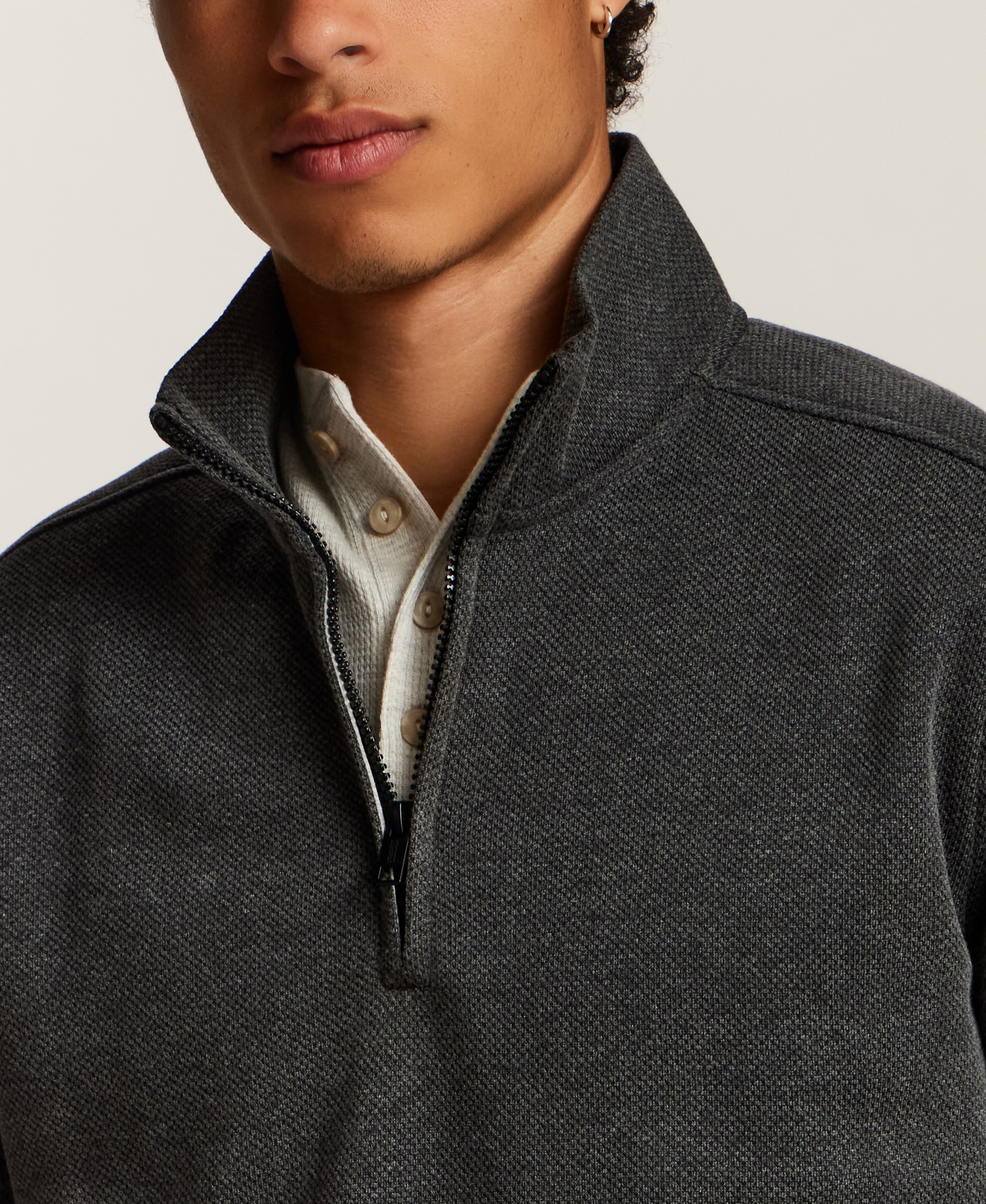 Pebble Fleece Quarter-Zip in Black Beauty