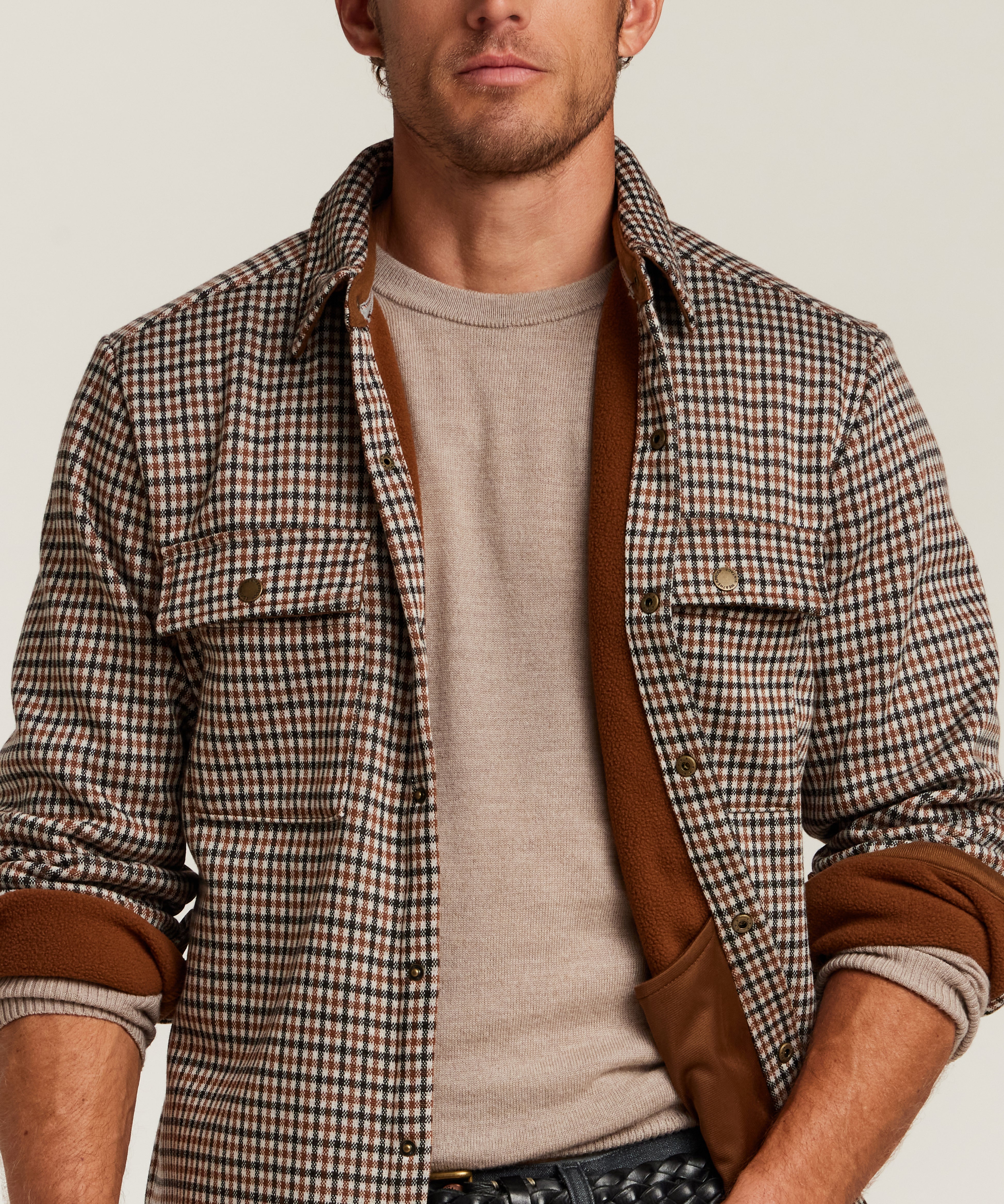 F2631983BK_CHESTNUT_DETAIL.jpg