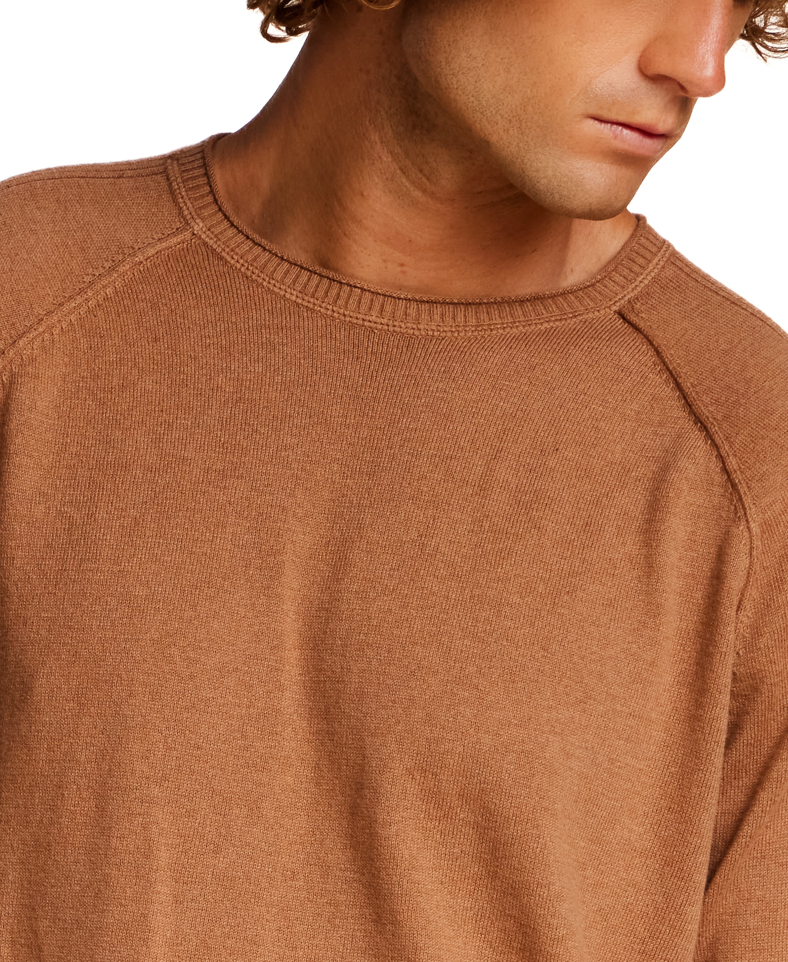 Cotton-Cashmere Raglan Sweater in Camel