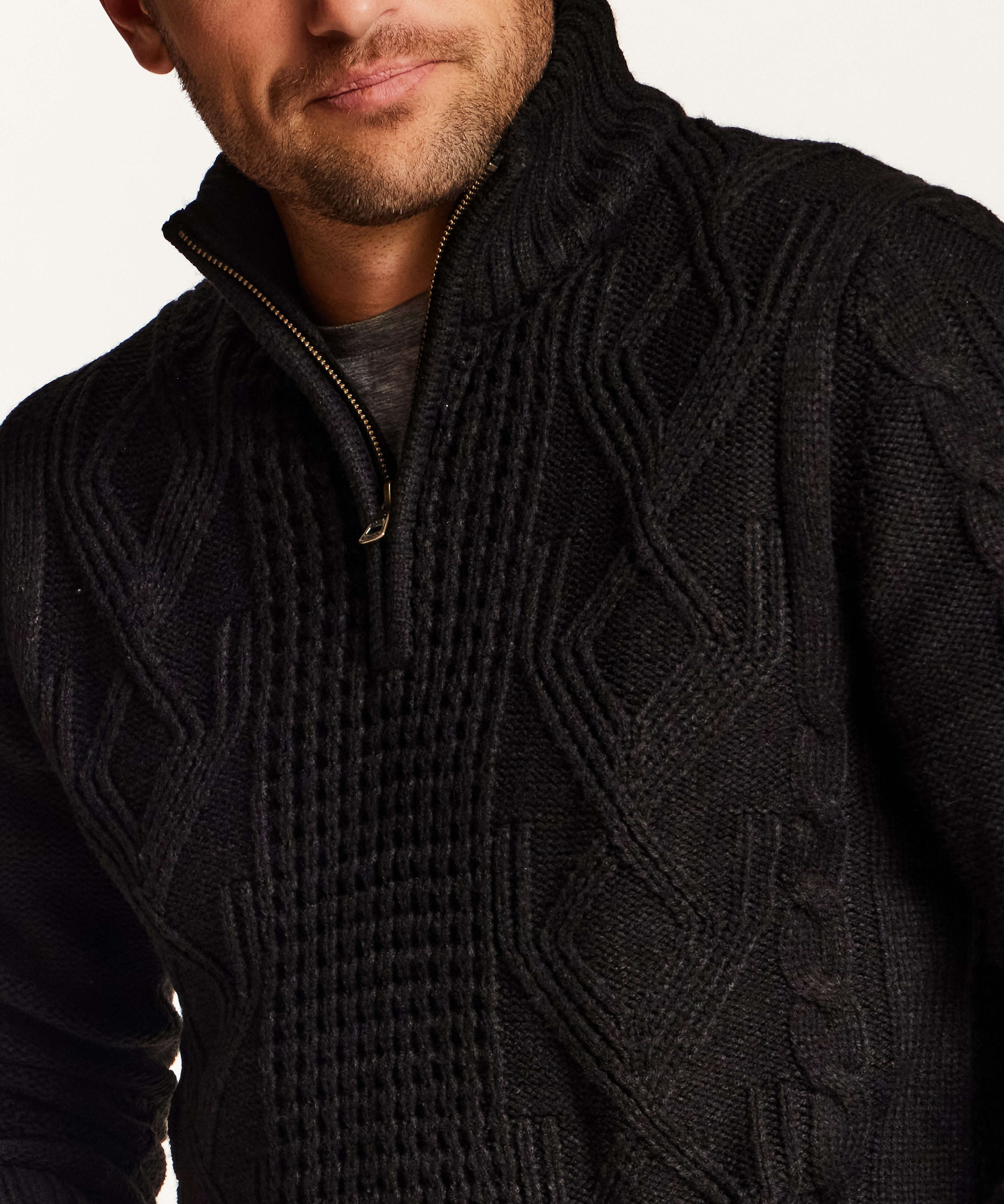 F2640628WV_BLACK_DETAIL.jpg