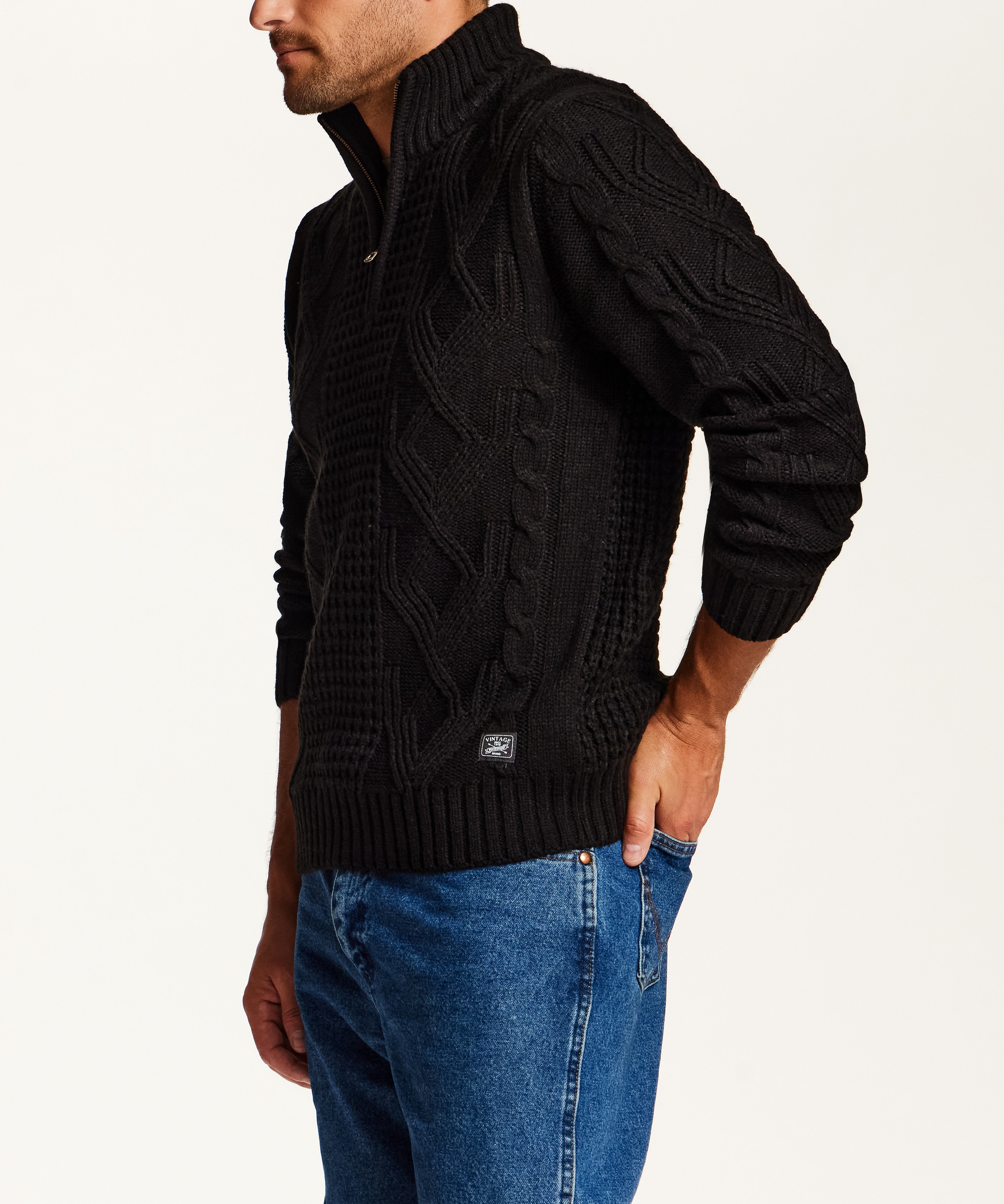 F2640628WV_BLACK_QUARTER.jpg