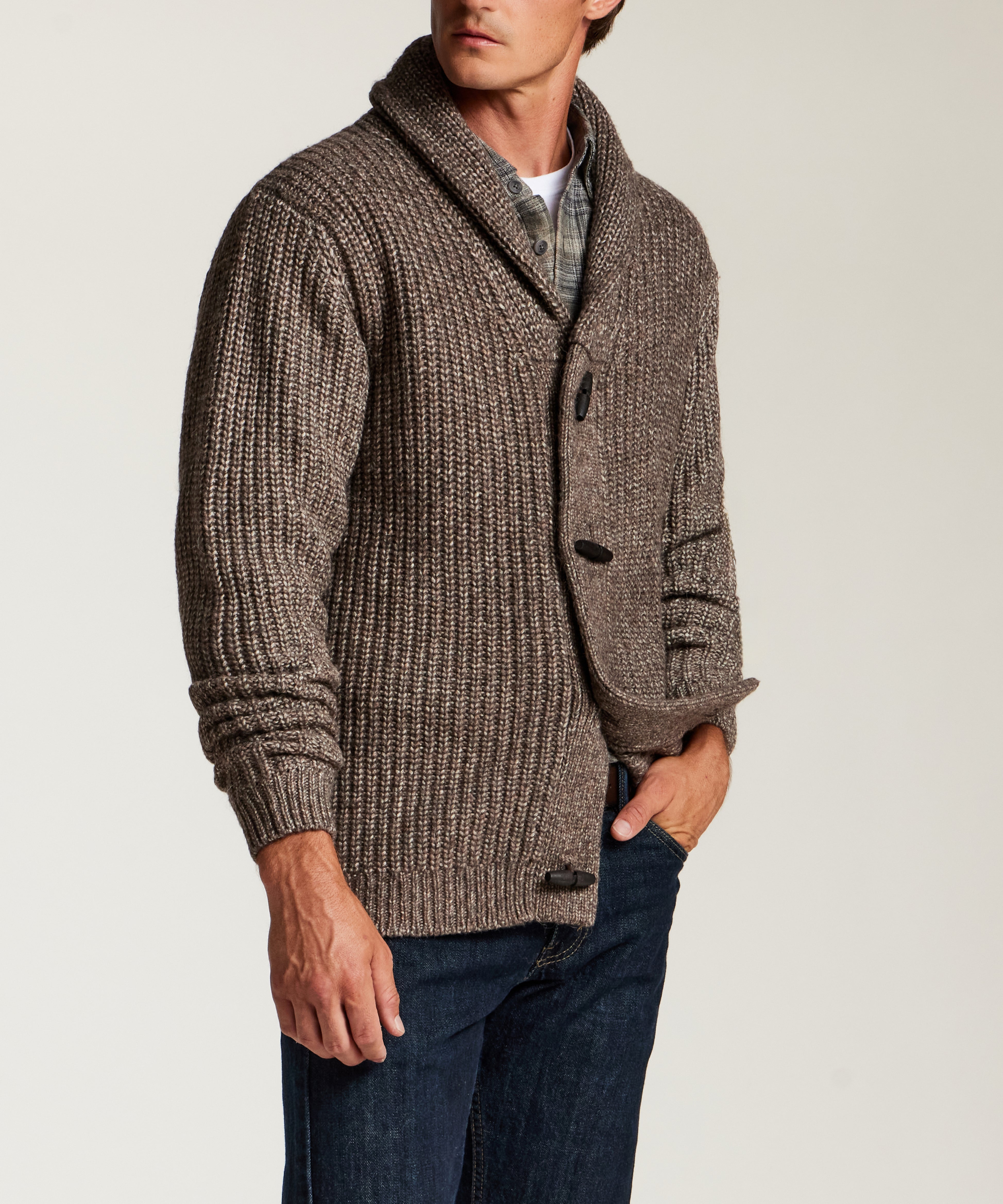 F2640729WV_ESPRESSO_QUARTER.jpg