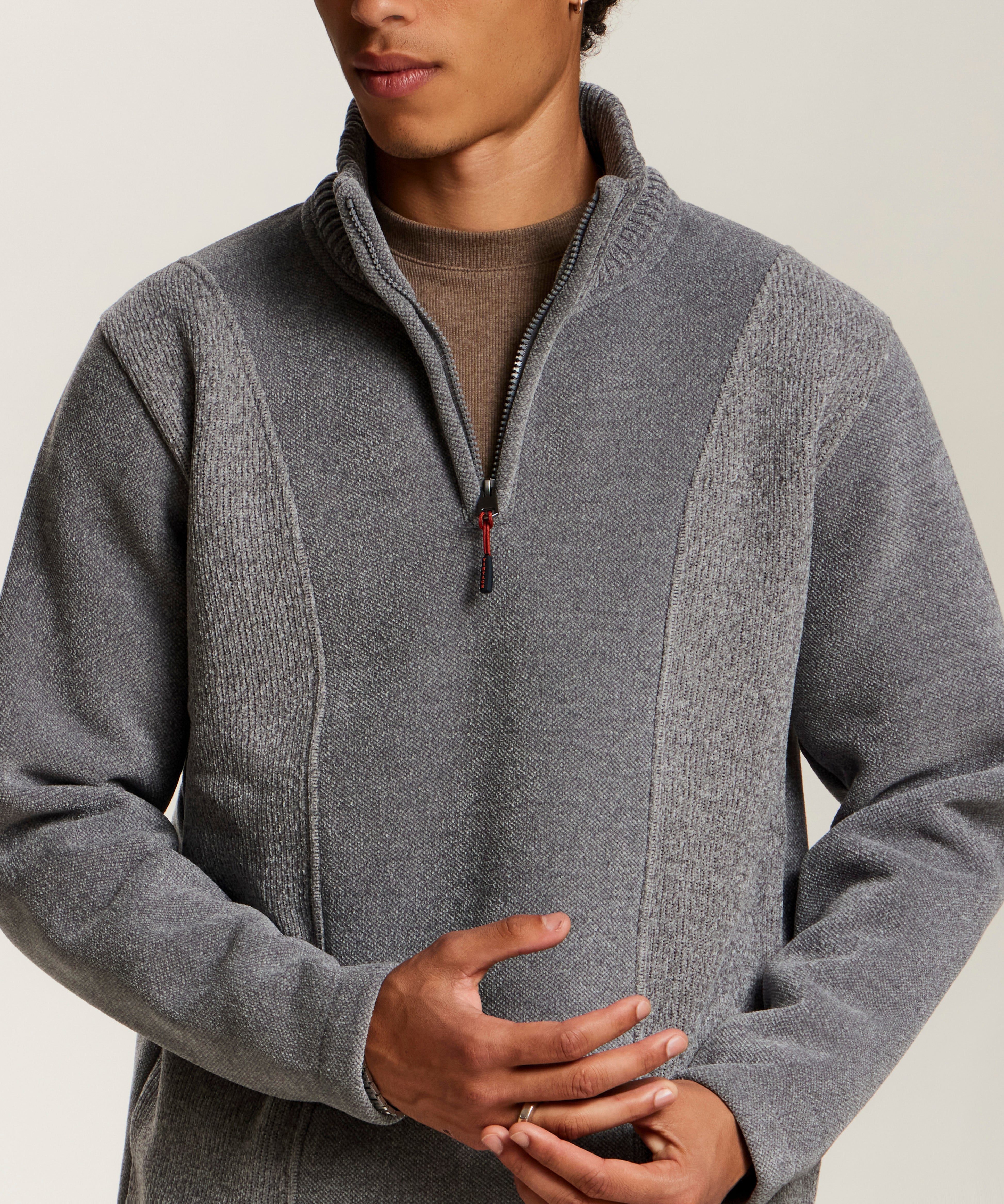 F2640862WV_MEDIUMGREY_DETAIL.jpg
