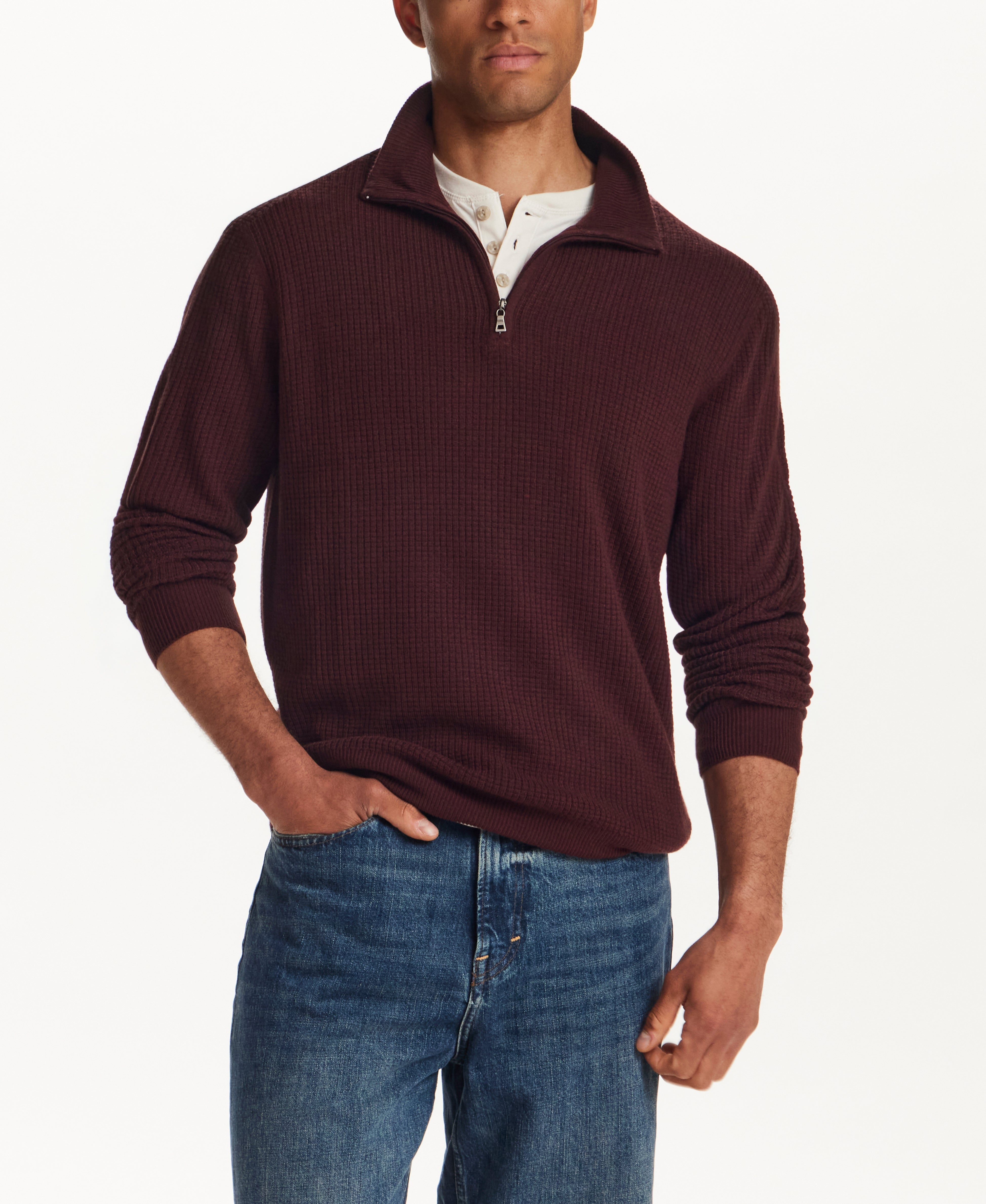 SOFT TOUCH ALLOVER TEXTURED QUARTER ZIP in OXBLOOD (F2640940WV)