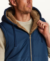 SHERPA LINED HOODED PUFFER VEST in INSIGNIA BLUE (F2670383WV)
