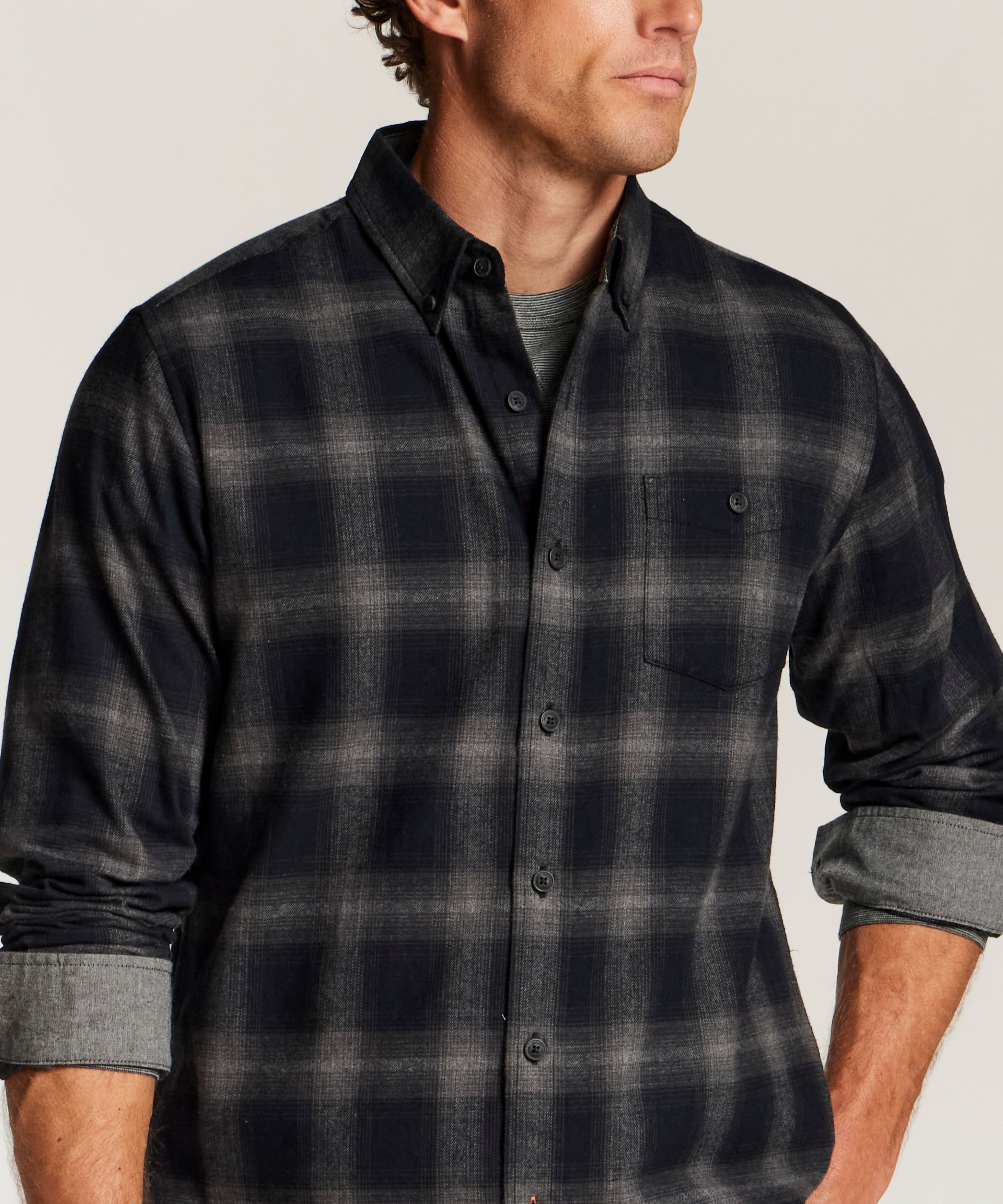 F2685572WV_BLACKONYX_DETAIL.jpg