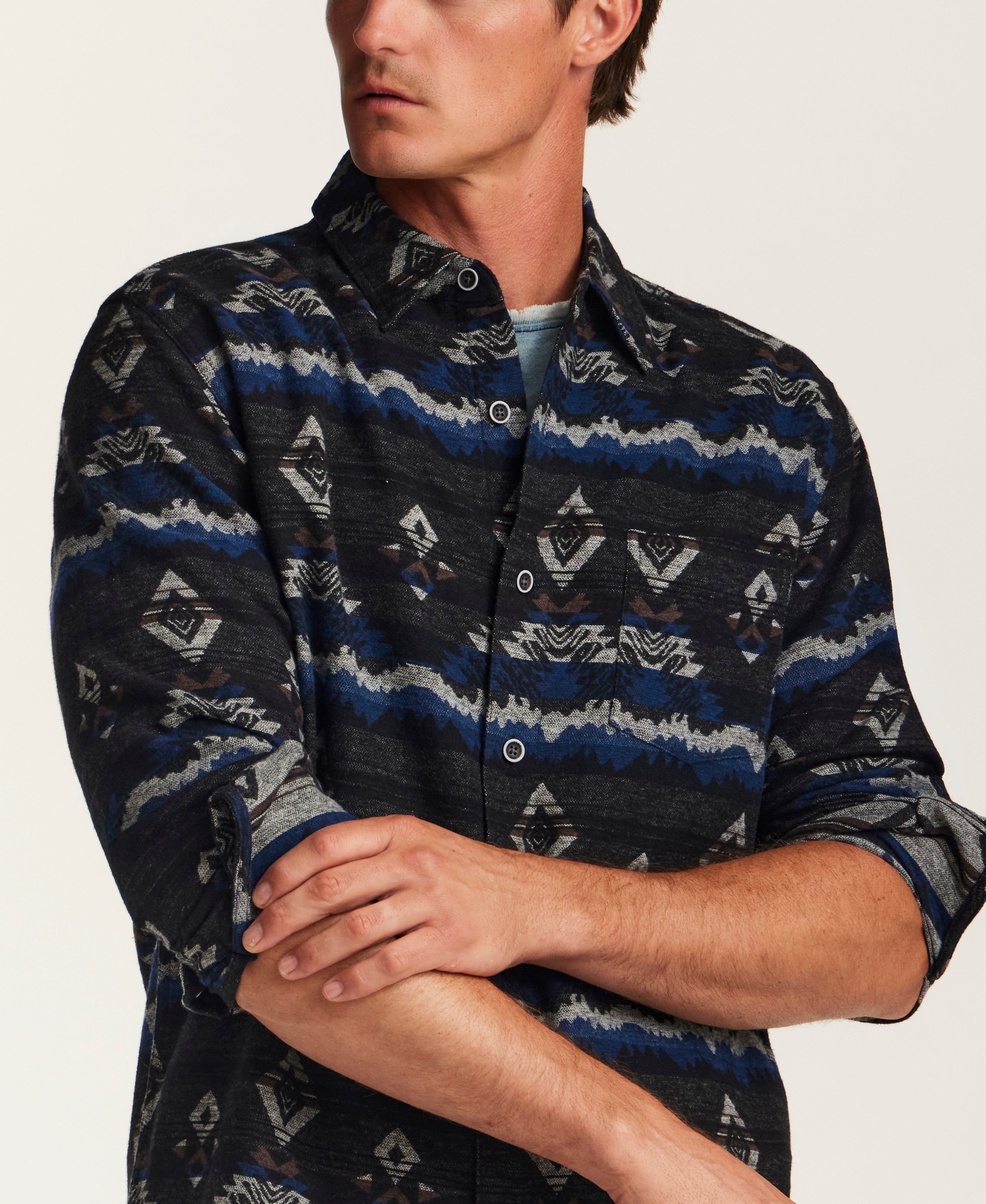 The Mesa Jacquard Overshirt in Peacoat
