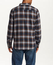 Brushed Waffle Plaid Shirt in Midnight Navy