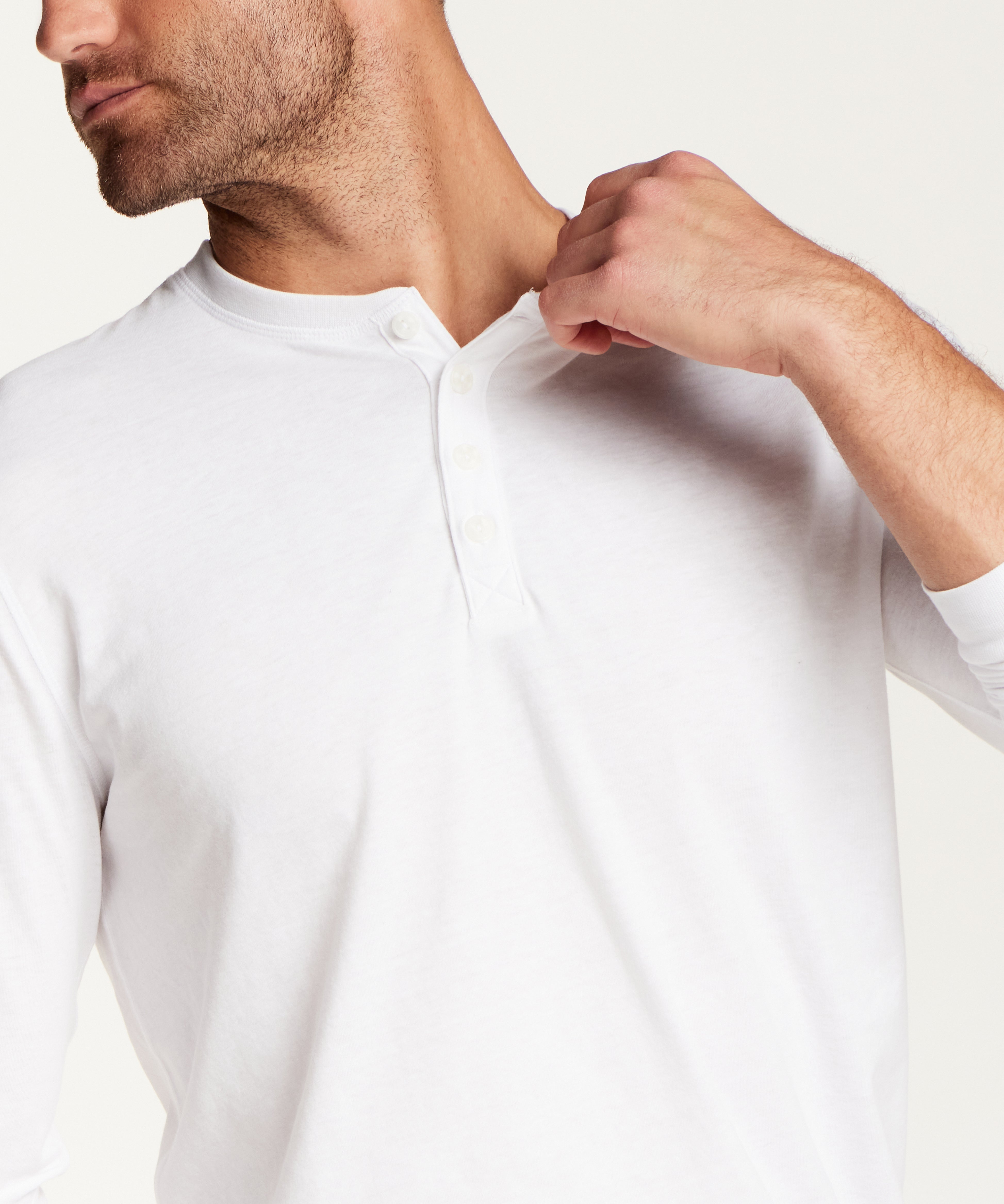 F83610WV_WHITE_DETAIL.jpg