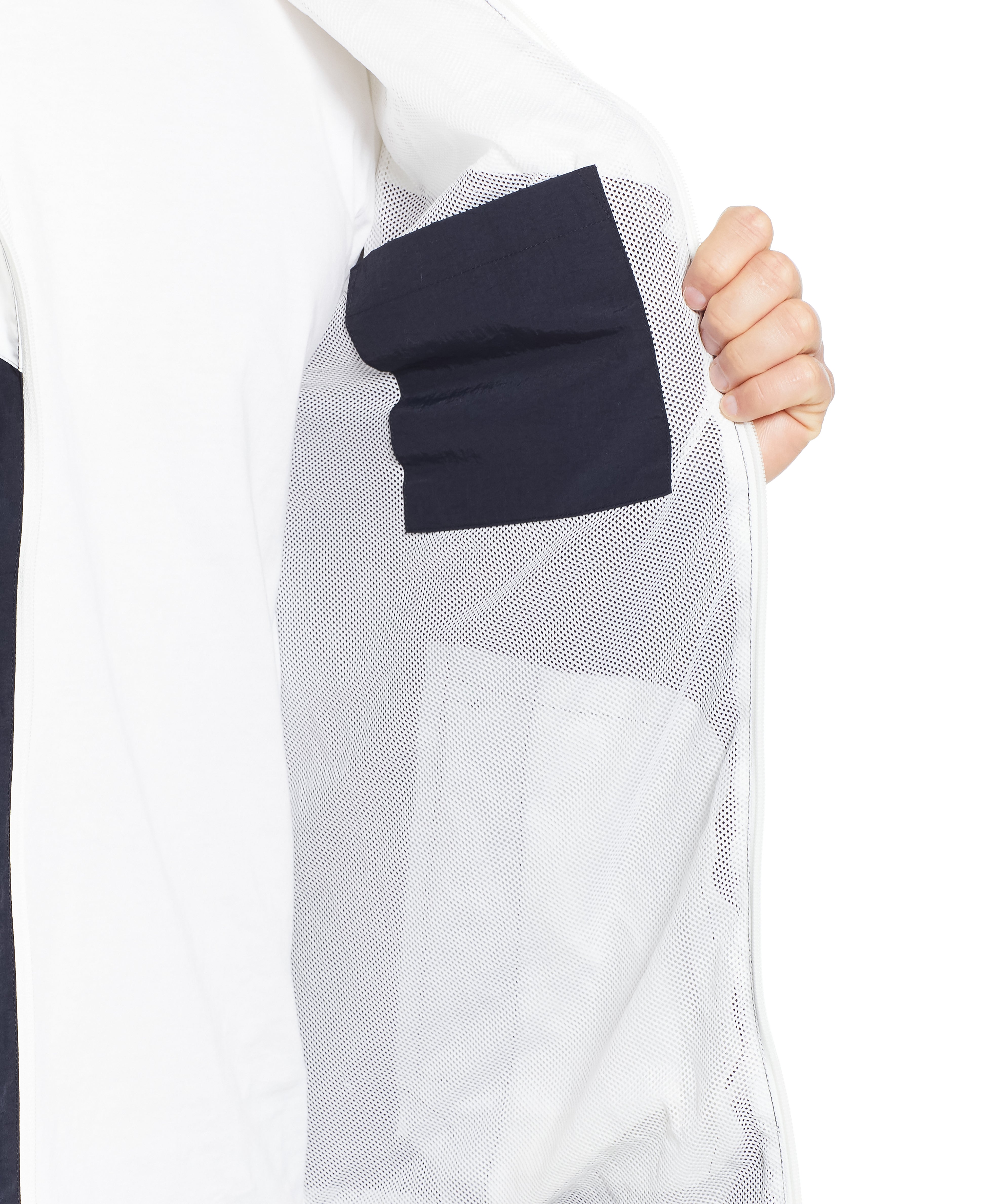 NYLON ZIP UP COLOR BLOCK WITH HOOD IN SHARK SKIN