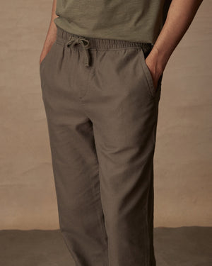 S2521624_OLIVE_1965Large.jpg