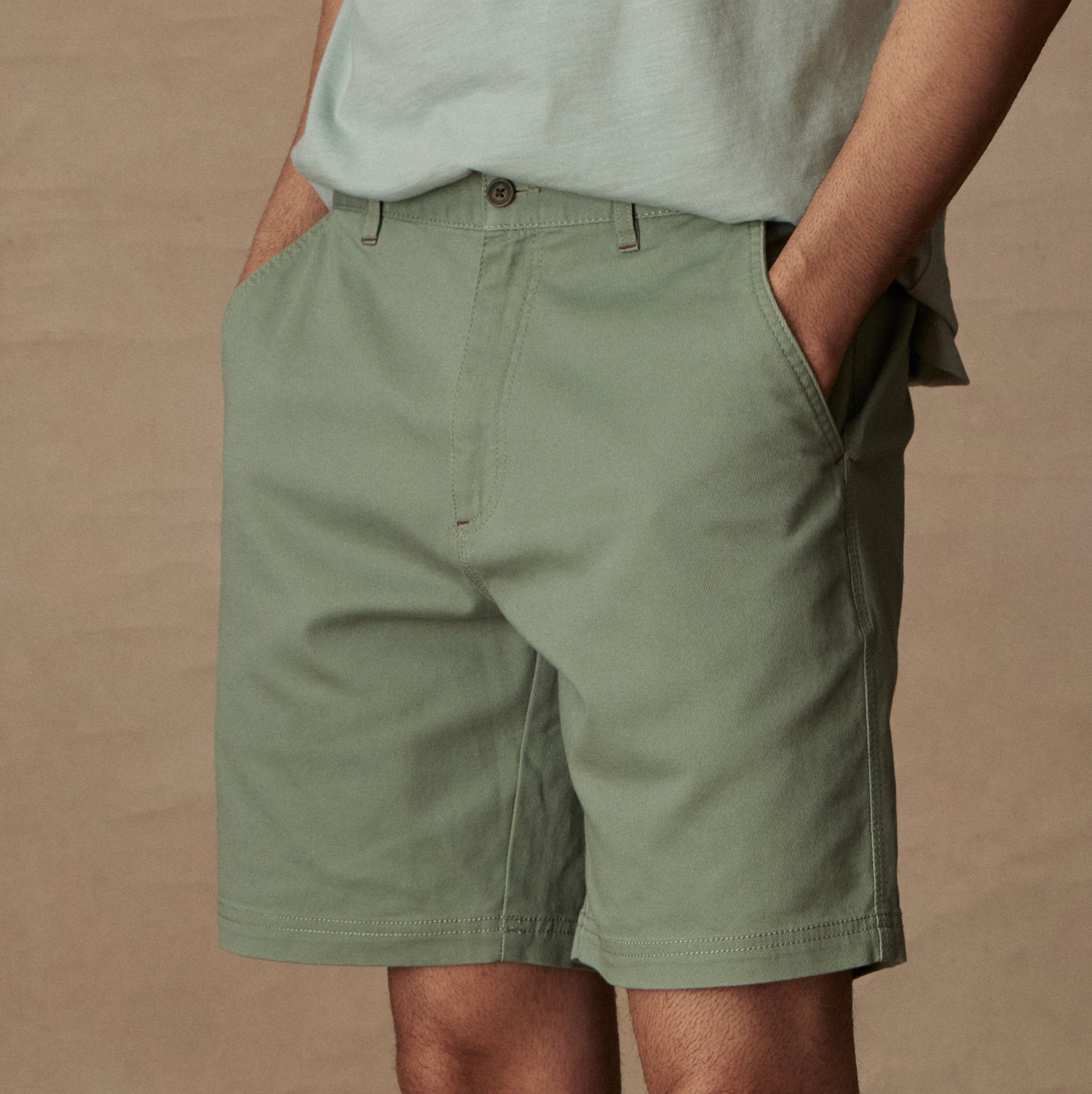 8" Cotton Twill Stretch Short in Sea Spray