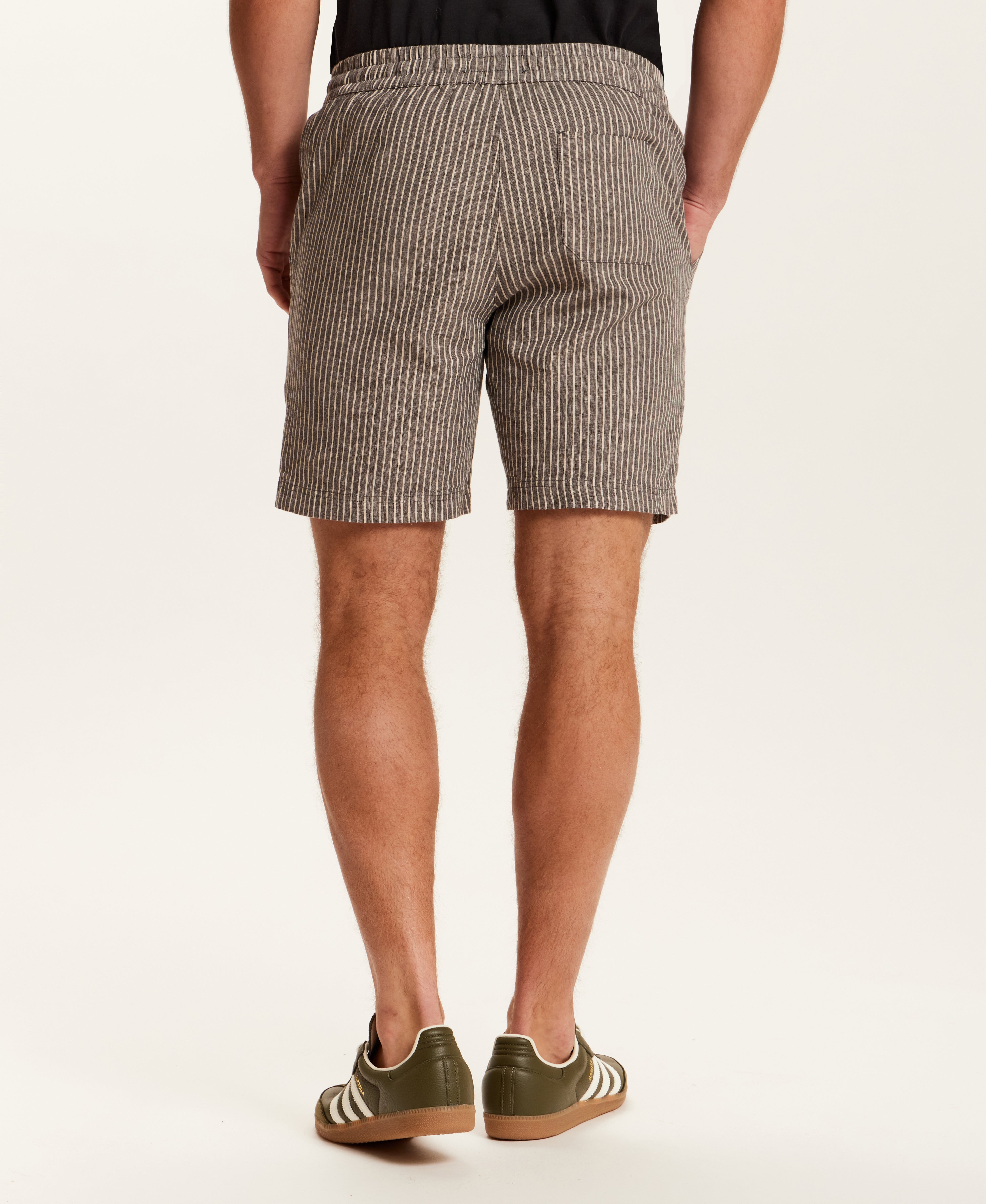 Chambray Stripe Drawstring Short in Black Stripe