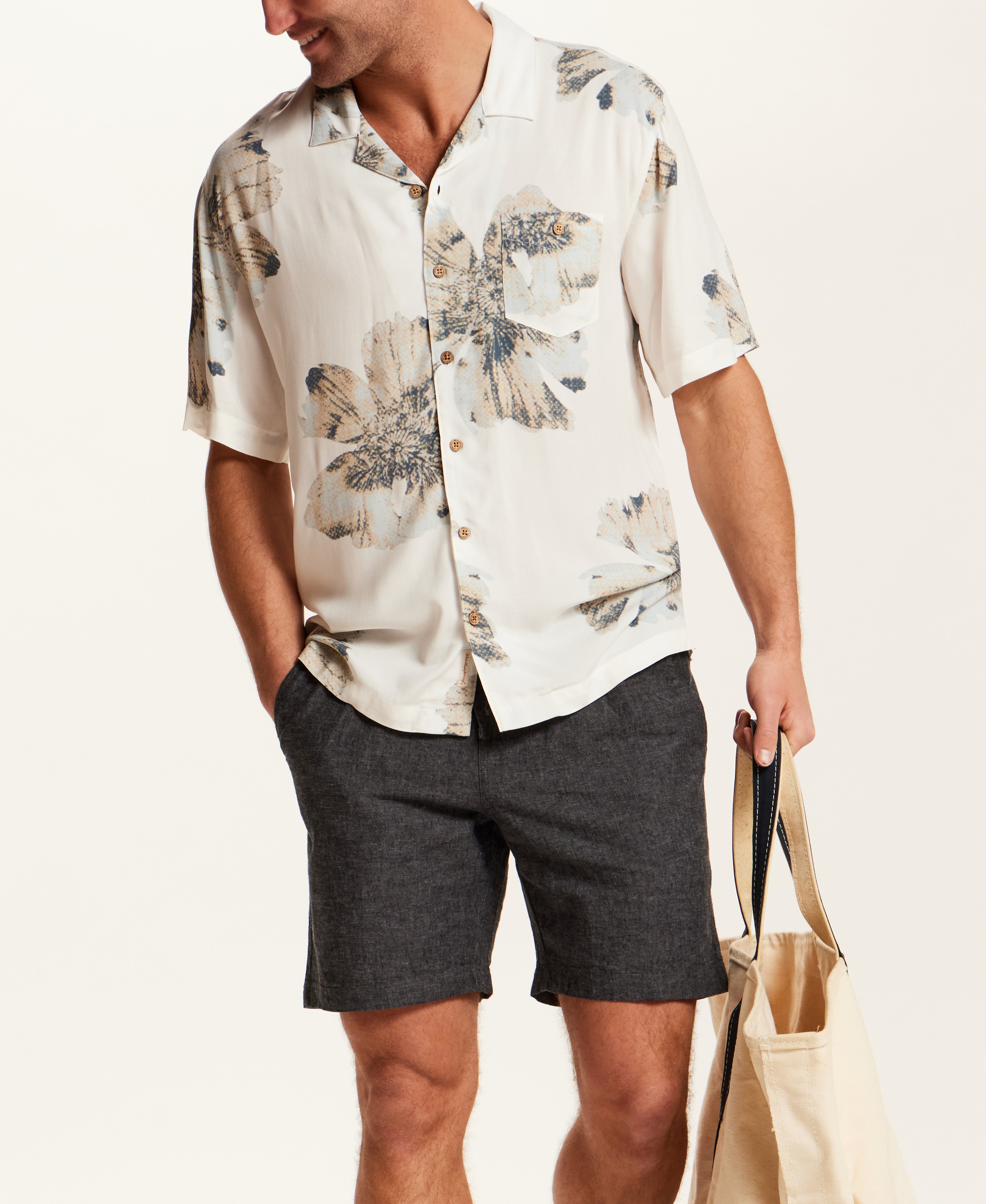 Short Sleeve Rayon Printed Camp Shirt in Putty