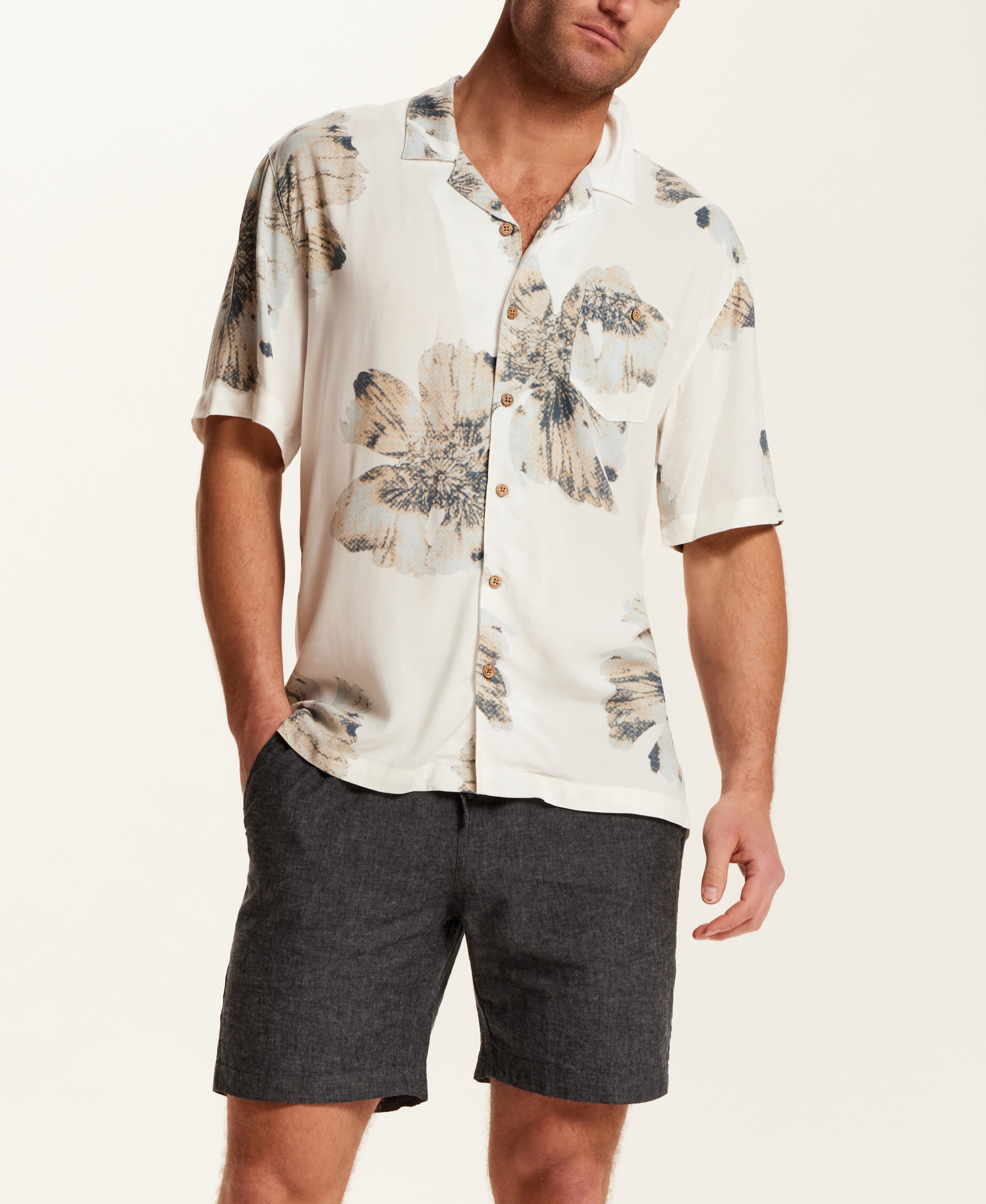 Short Sleeve Rayon Printed Camp Shirt in Putty