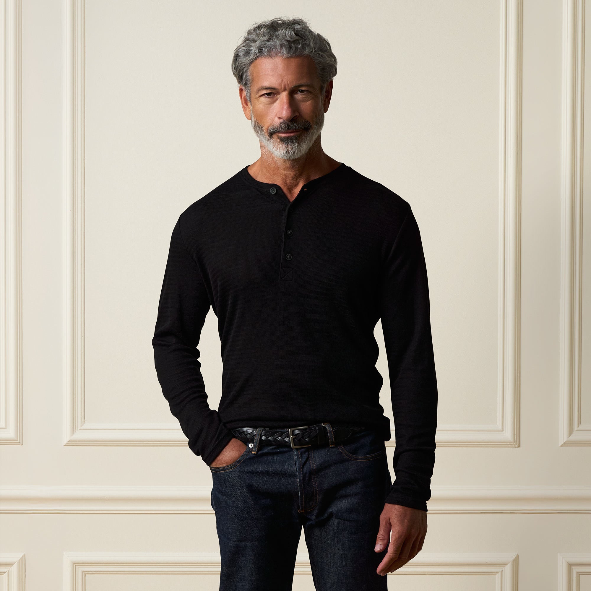 Long Sleeve Crinkle Henley in Black