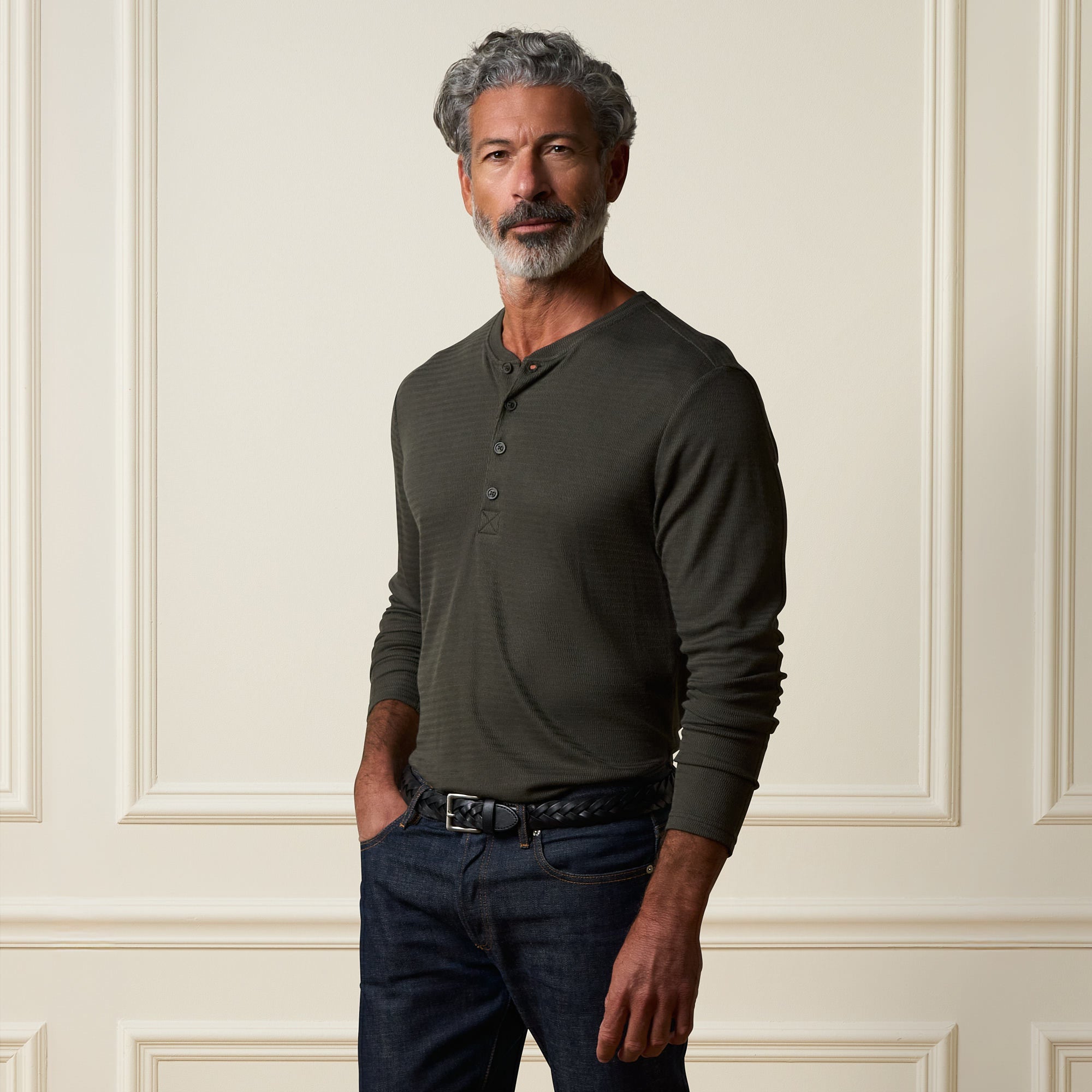 Long Sleeve Crinkle Henley in Olive