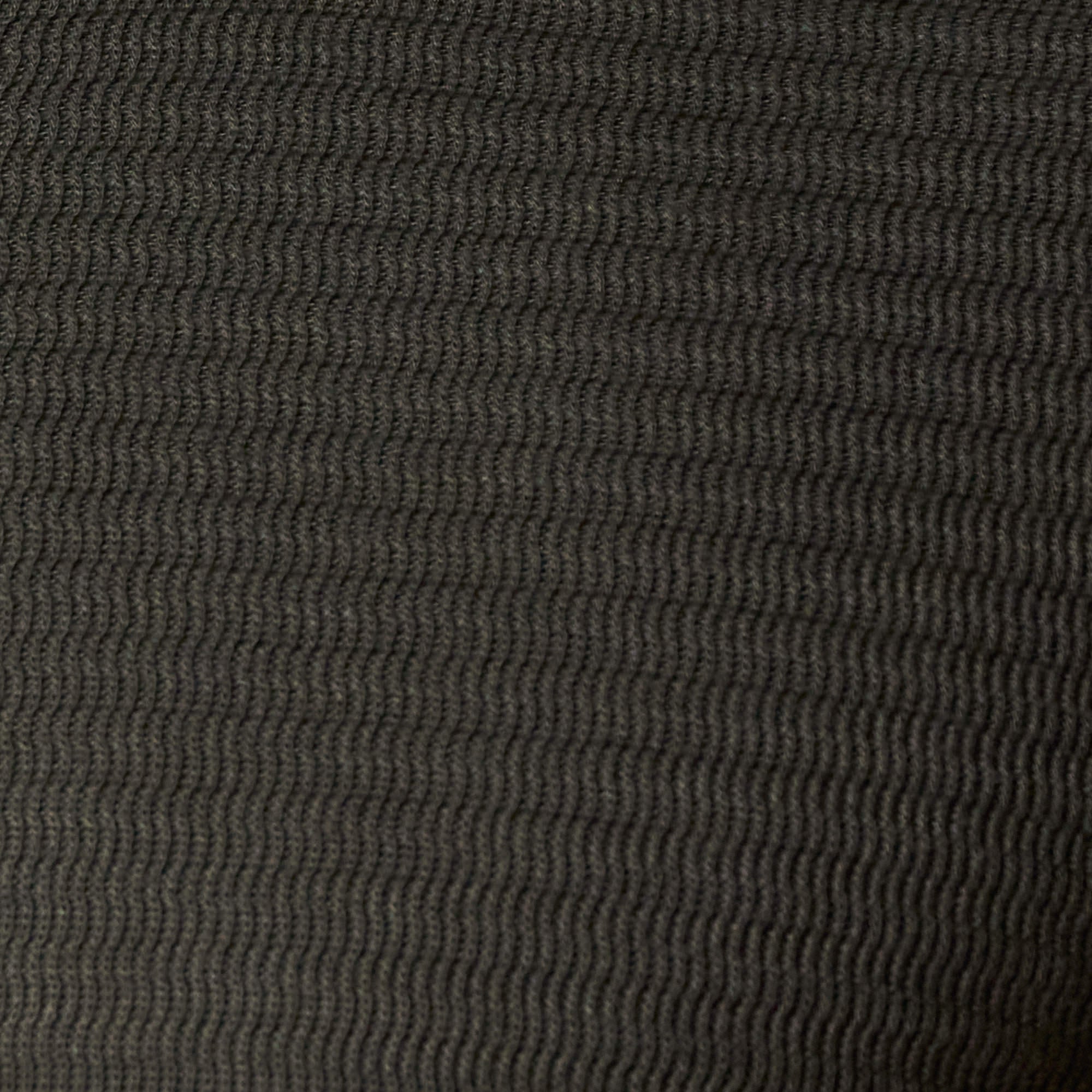 Long Sleeve Crinkle Henley in Olive