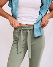 Women'S Belted Terry Pant In Seaspray