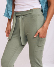 Women'S Belted Terry Pant In Seaspray
