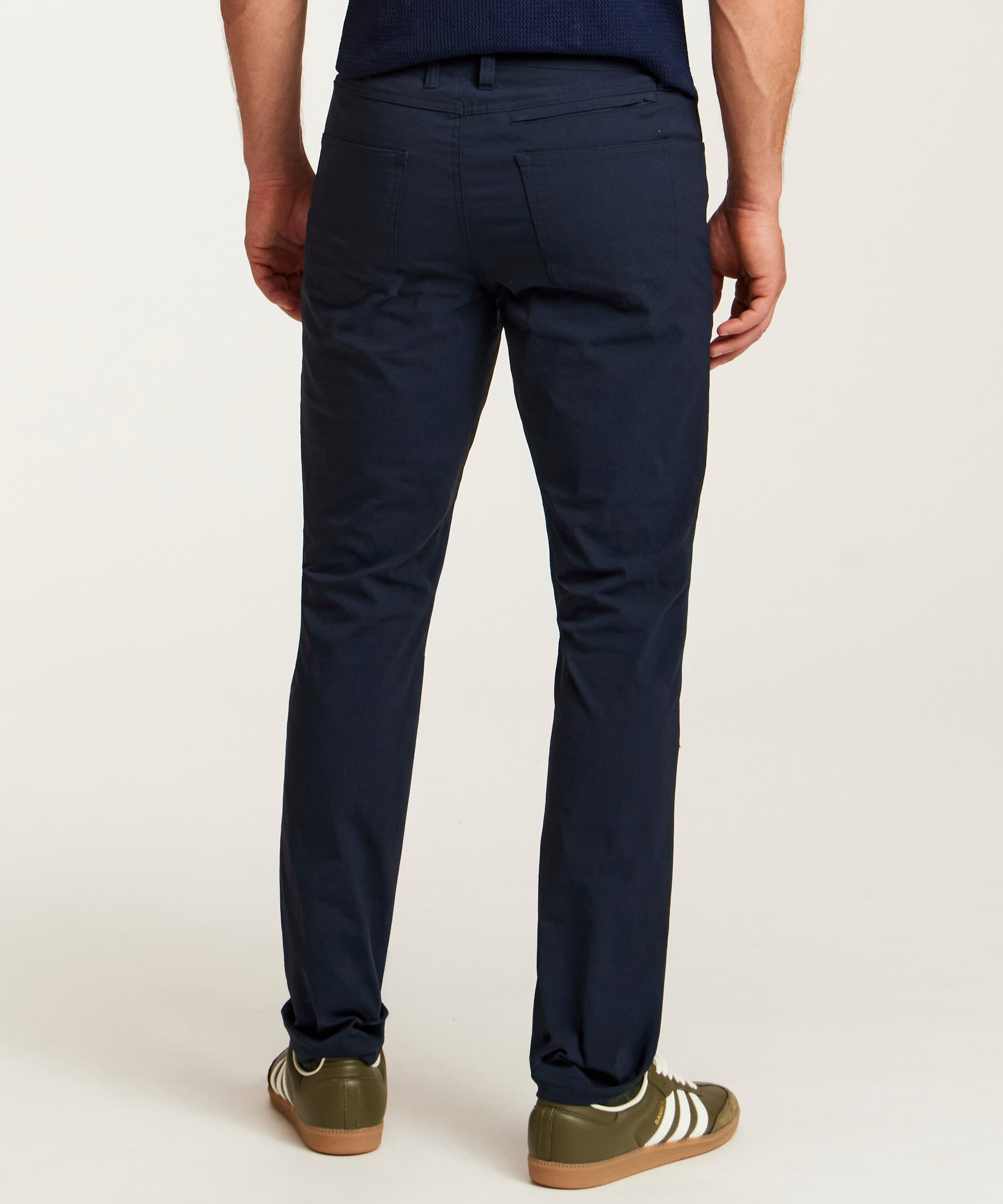 W00WB81AWV_NAVY_BACK.jpg