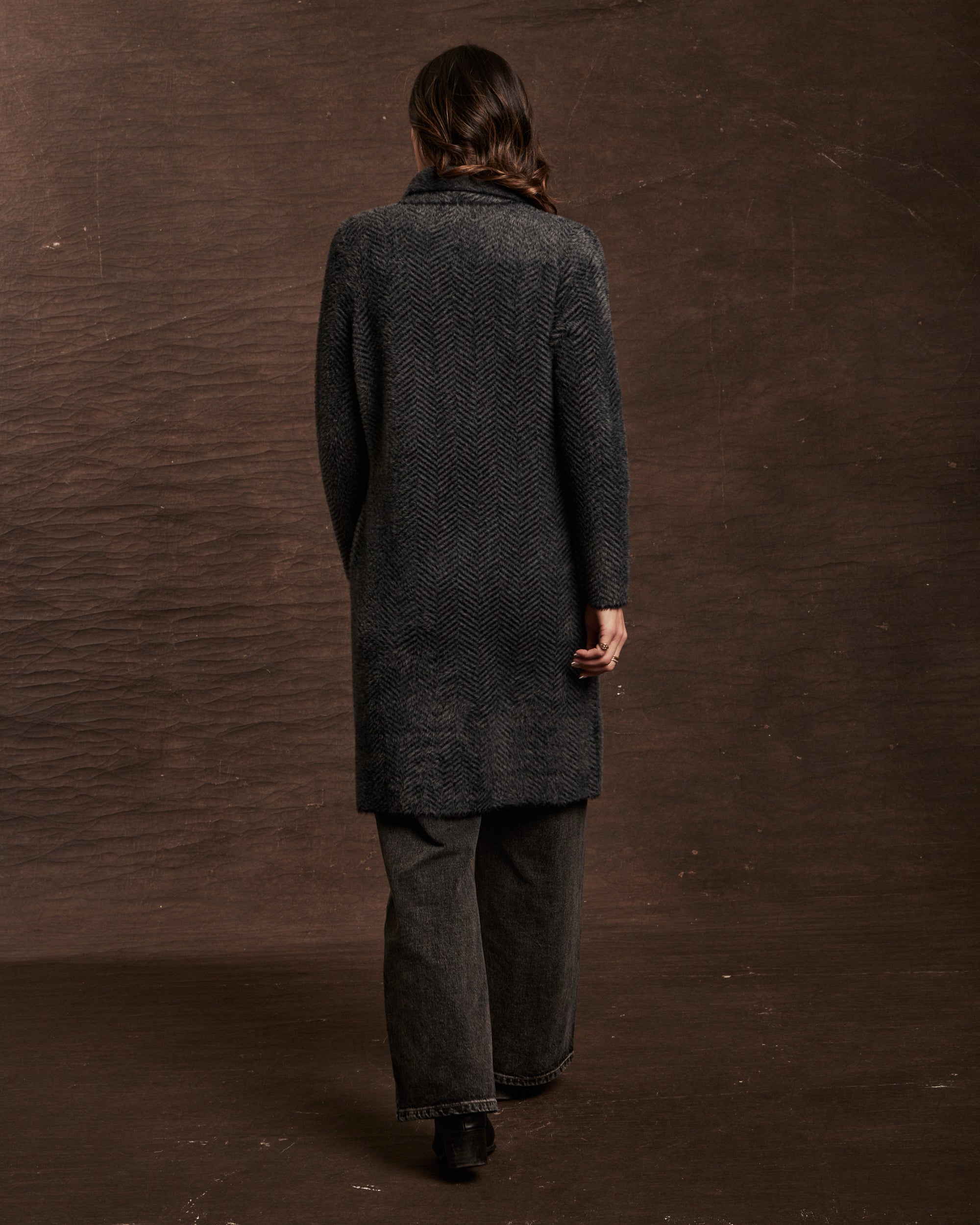 Women's Plush Herringbone Coatigan in Black – Weatherproof® Vintage