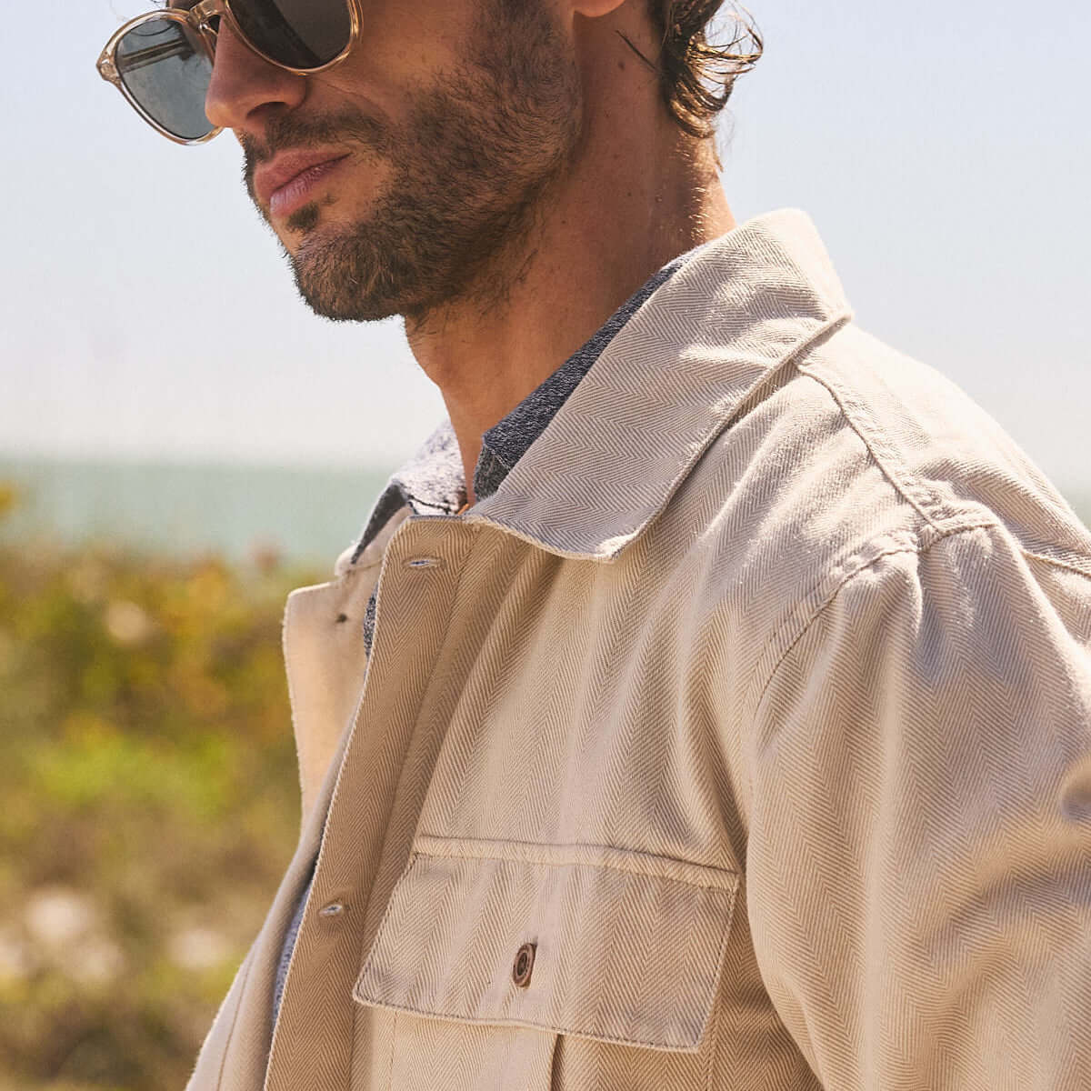 long-sleeve-unlined-utility-shirt-jacket-white-pepper-weather-wash-cotton-herringbone-twill.jpg