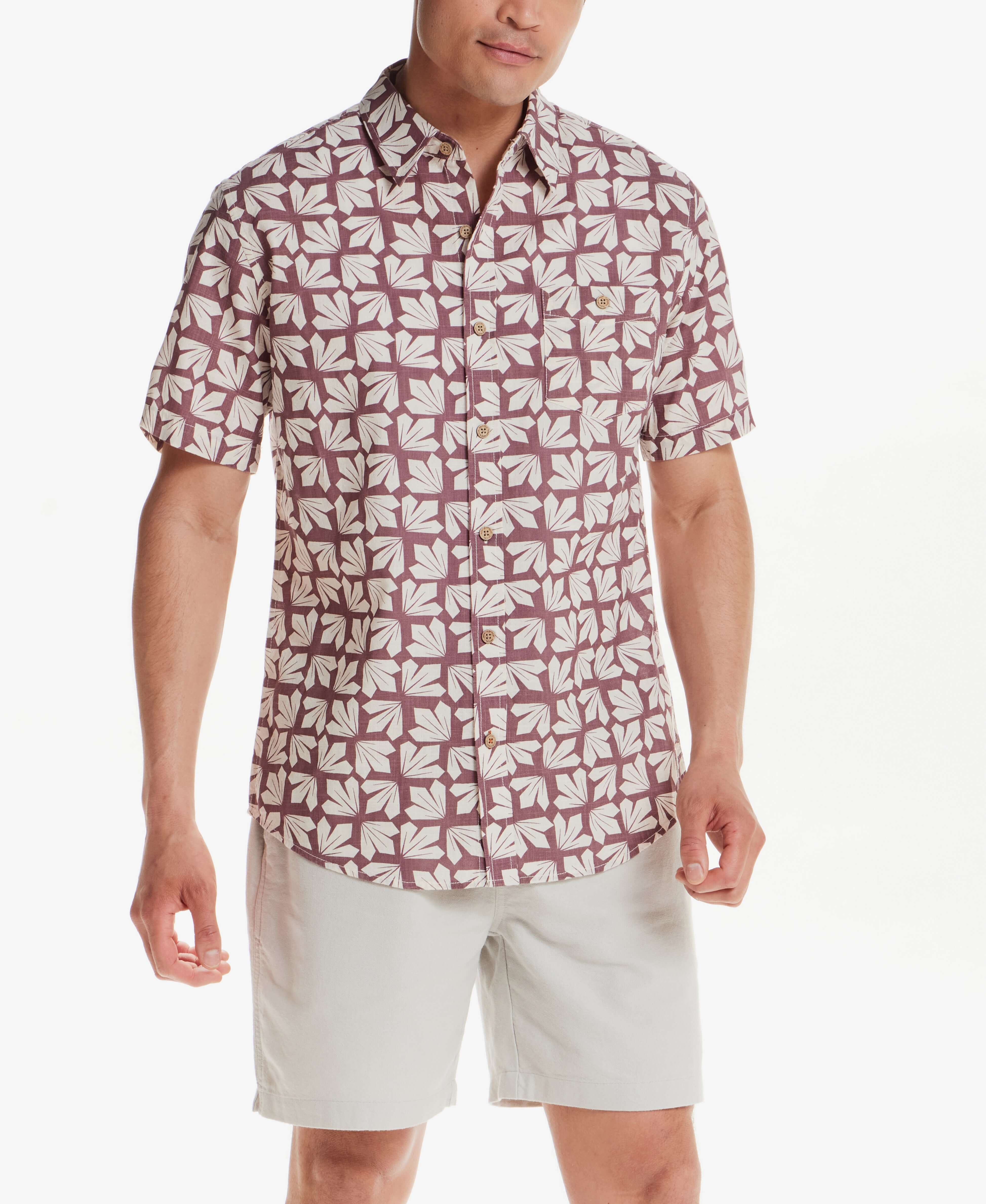 100% Cotton Linen-Texture Shirt in Deco Rose worn by a model, featuring short sleeves and a geometric floral pattern.