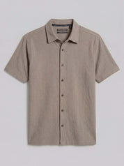 Mini Seersucker Shirt in Khaki, lightweight, short sleeve, button-front closure, structured collar, regular fit.