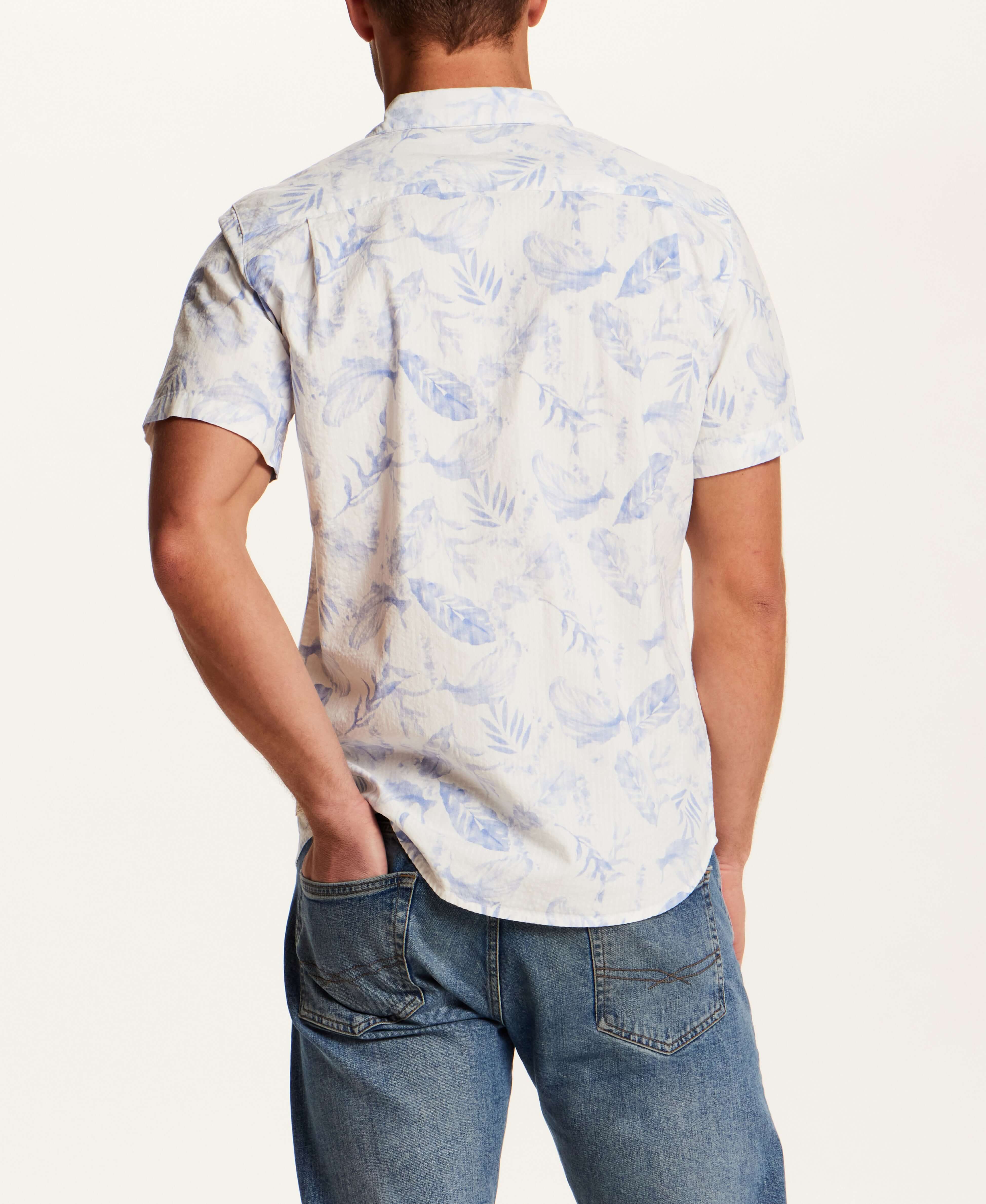 Short Sleeve Seersucker Stripe in English Manor back view on model wearing jeans.