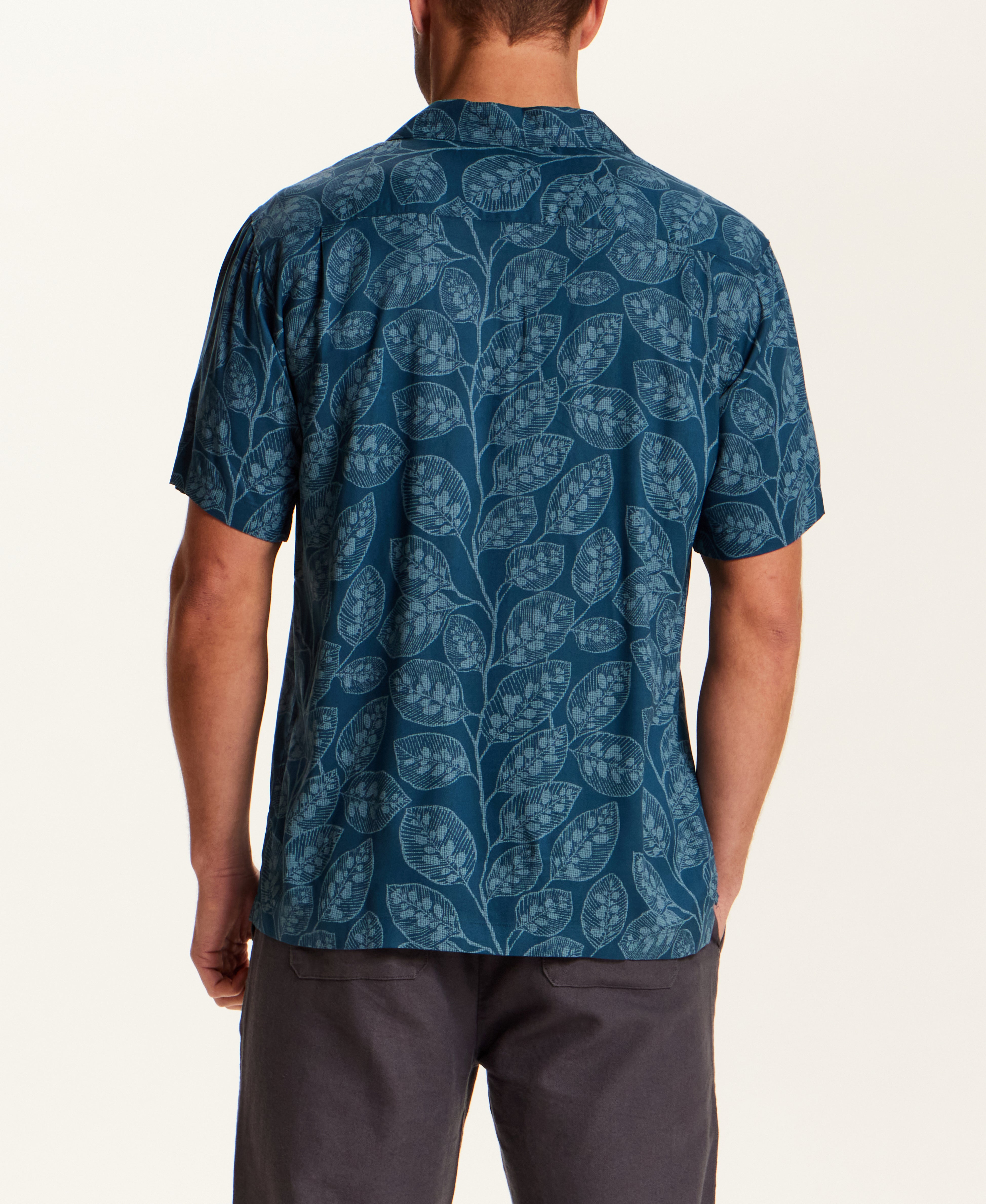 Short Sleeve Rayon Printed Camp Shirt in Nautical Blue
