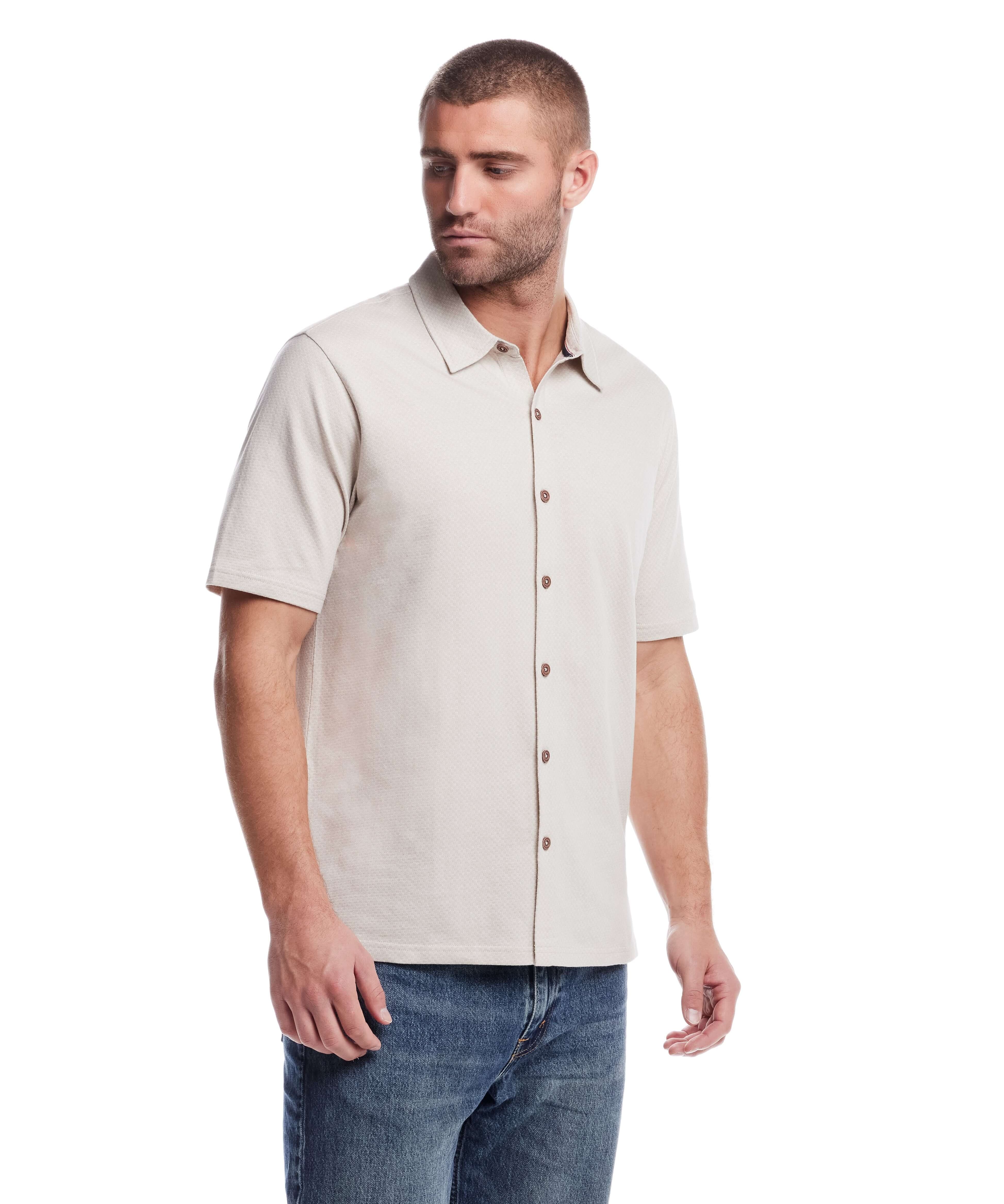 Short sleeve button front coat in natural, featuring mini jacquard pattern, collar, and soft twill fabric, perfect for casual wear.