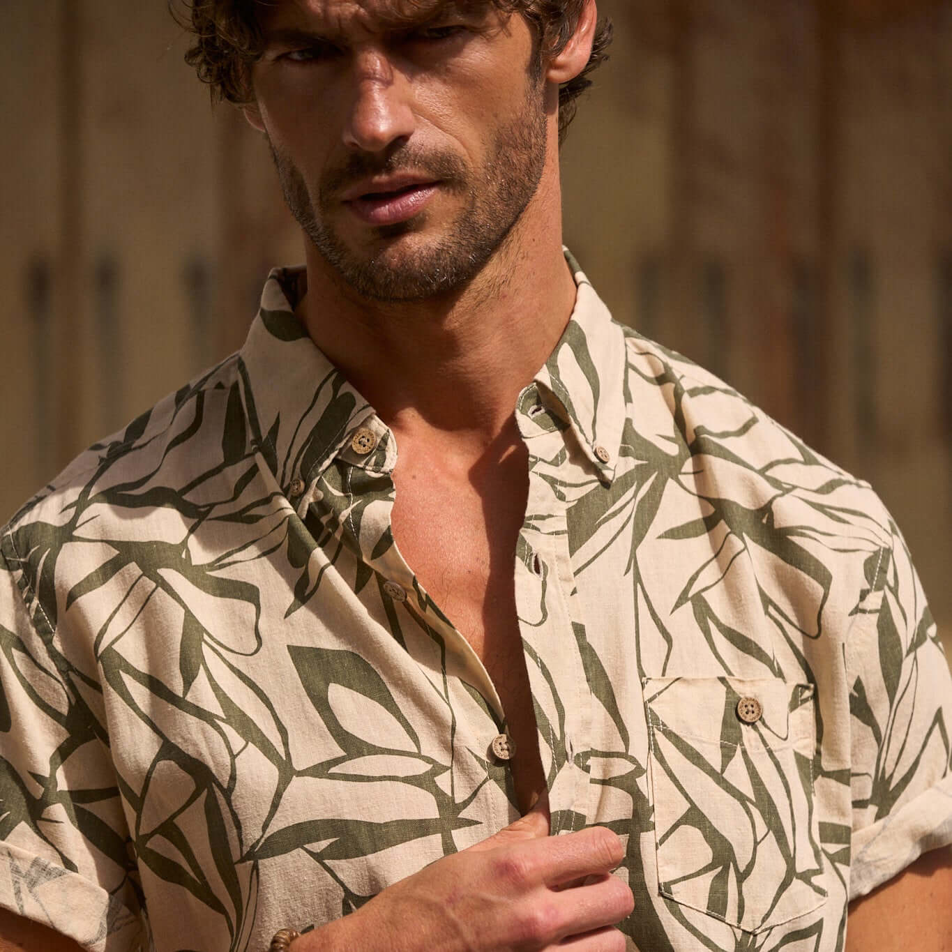 short-sleeve-print-linen-cotton-shirt-four-leaf-clover-breezy-comfort-relaxed-fit.jpg