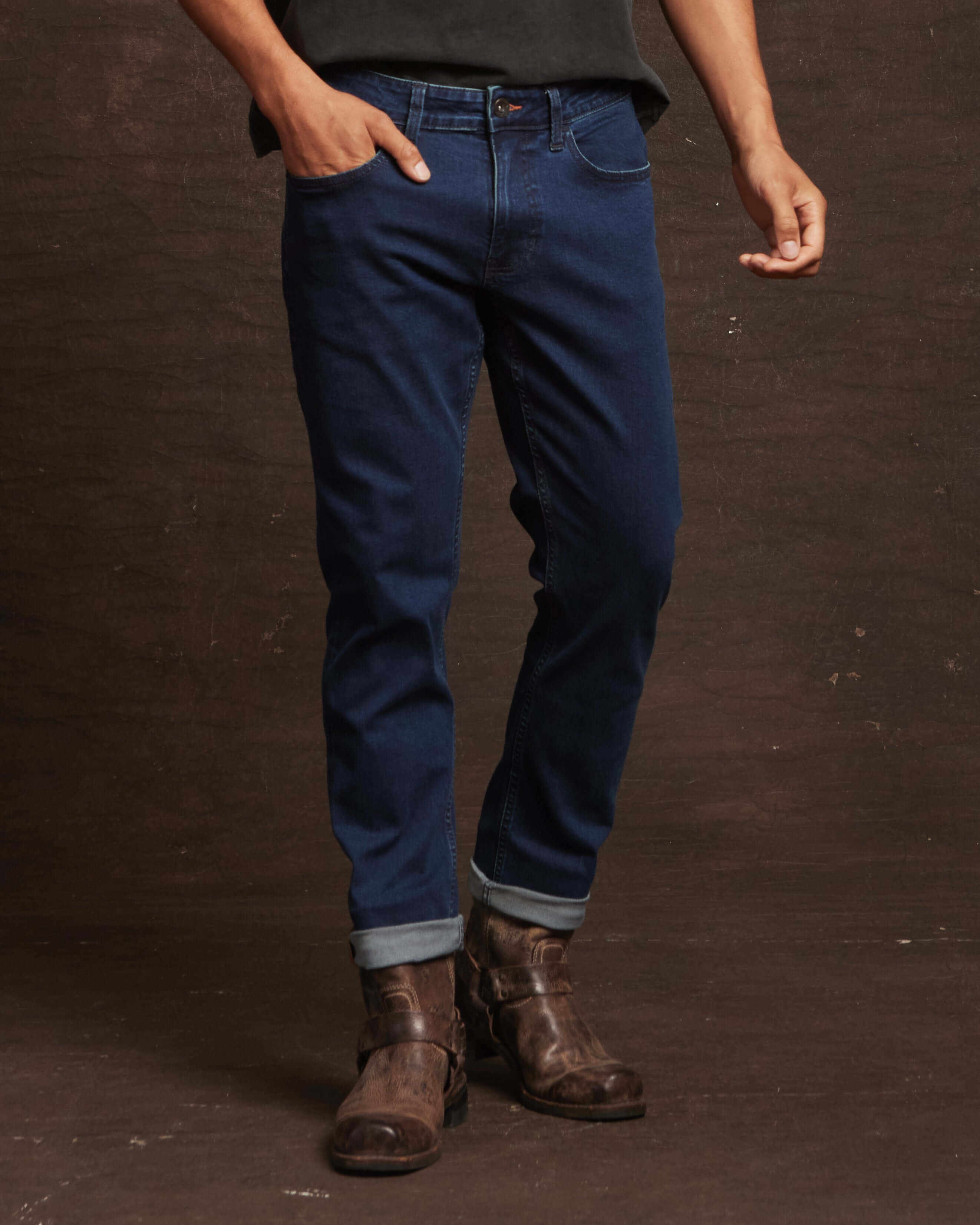 Men&#39;s slim fit denim jeans in Carolina blue, featuring All-Way stretch and a comfortable low waist design.