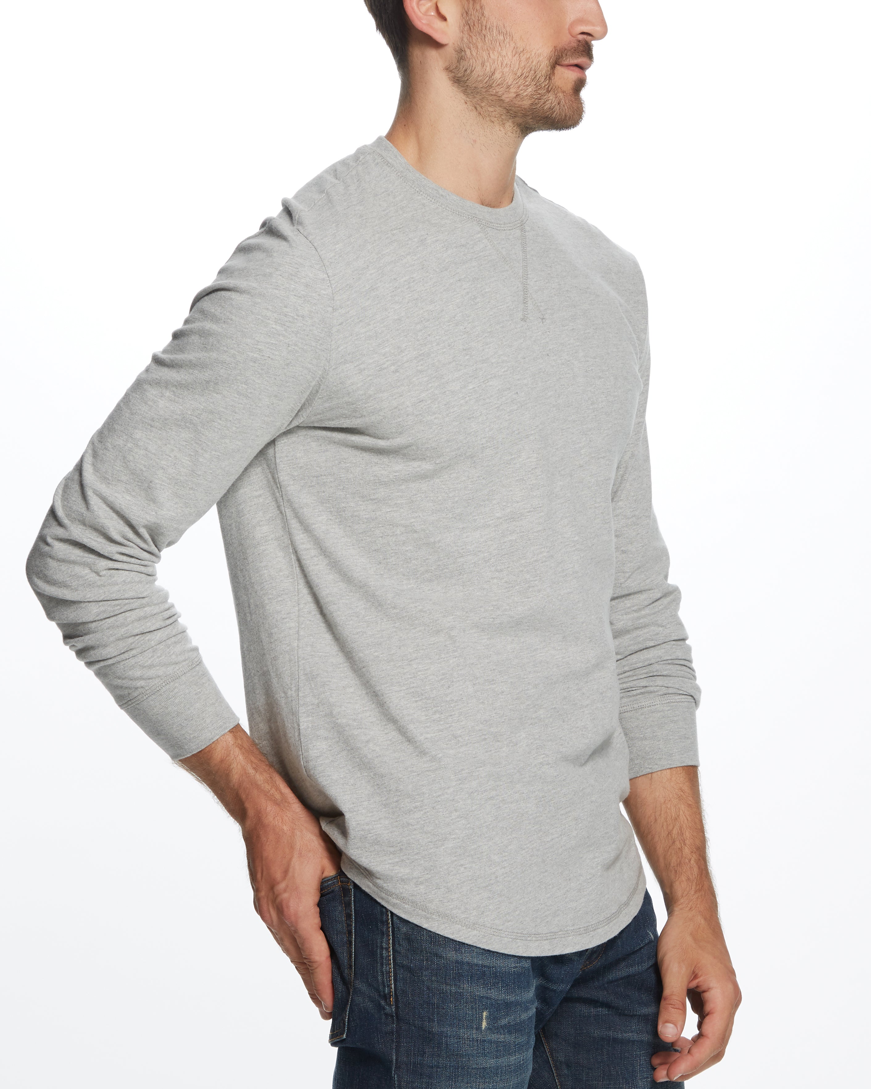 LONG SLEEVE BRUSHED CREW IN LIGHT GREY HEATHER