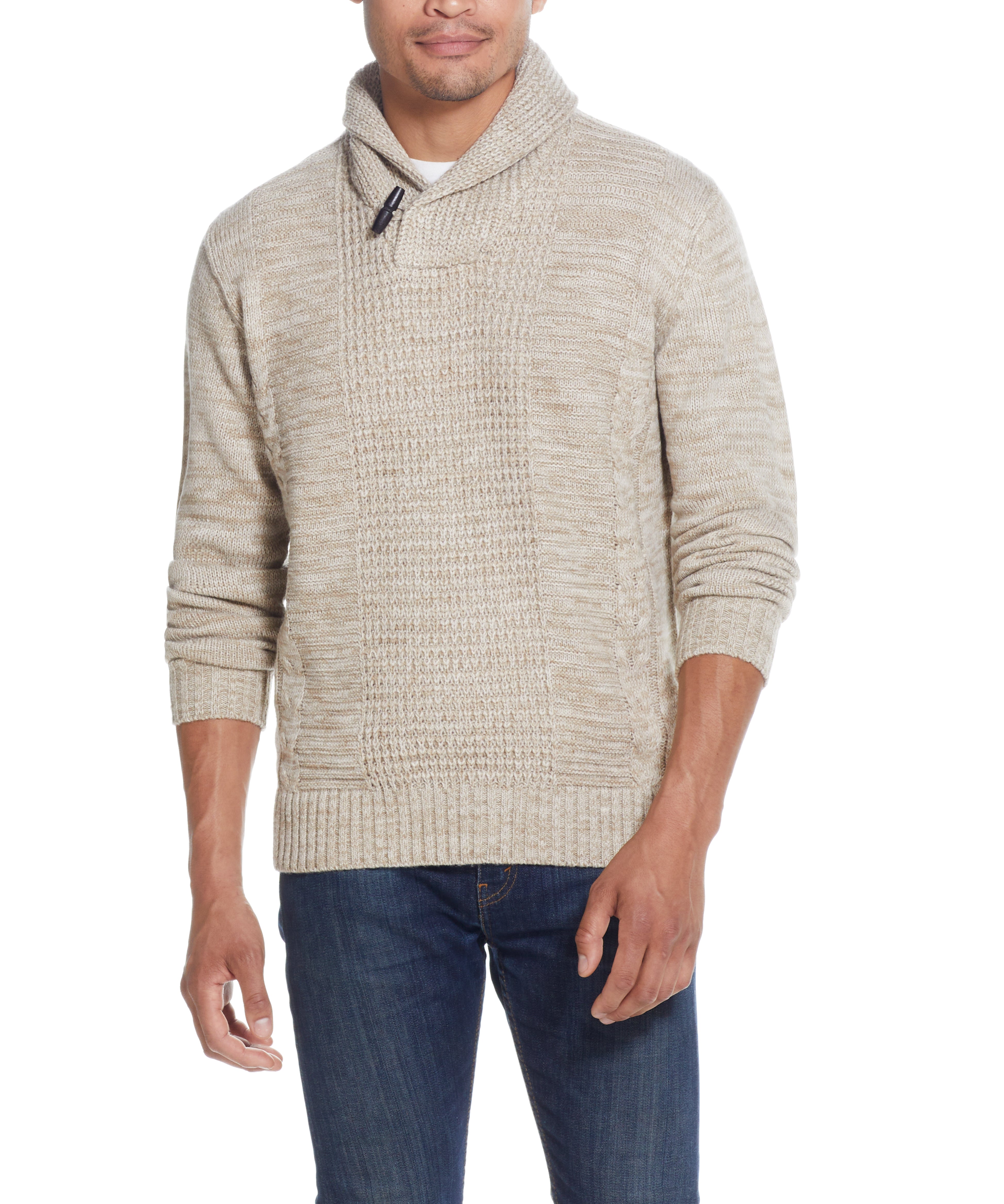 FISHERMAN SHAWL SWEATER IN LIGHT KHAKI featuring a relaxed fit and traditional cable pattern.