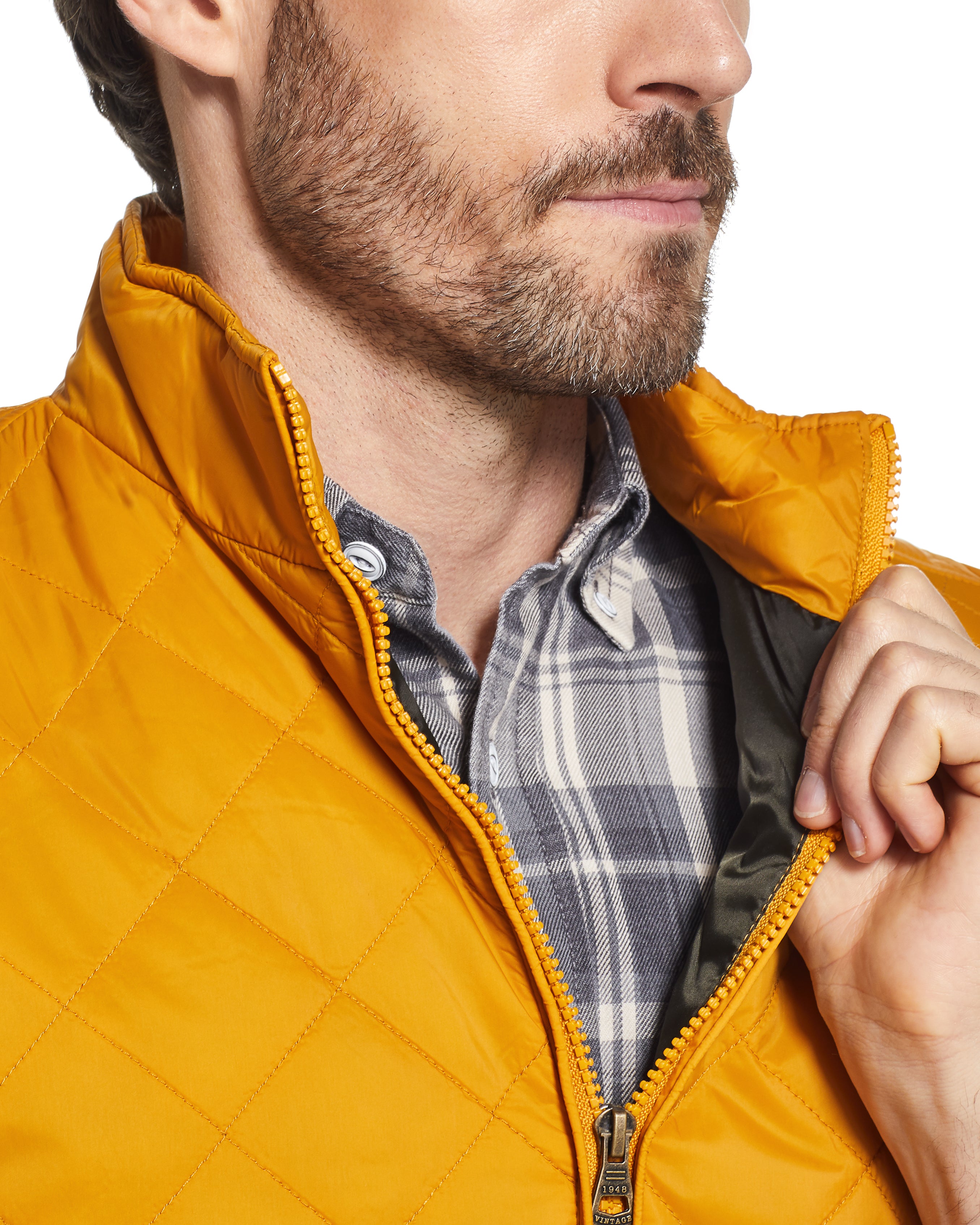 DIAMOND QUILTED VEST IN INCA GOLD